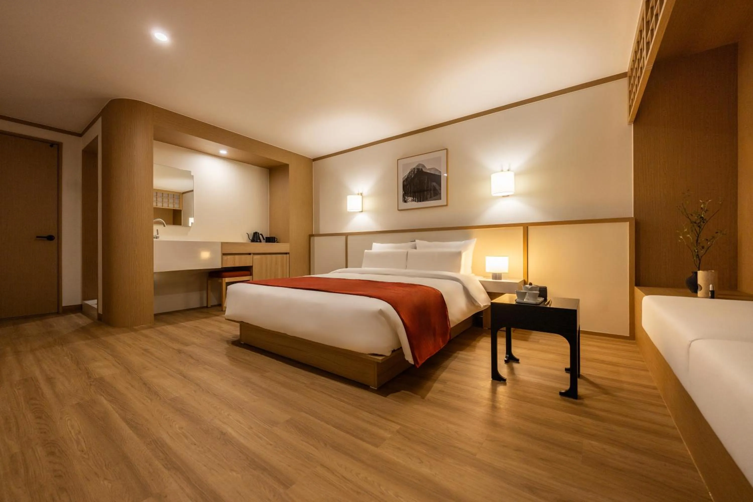 Bed in Anook Hotel & Spa Pyeongtaek