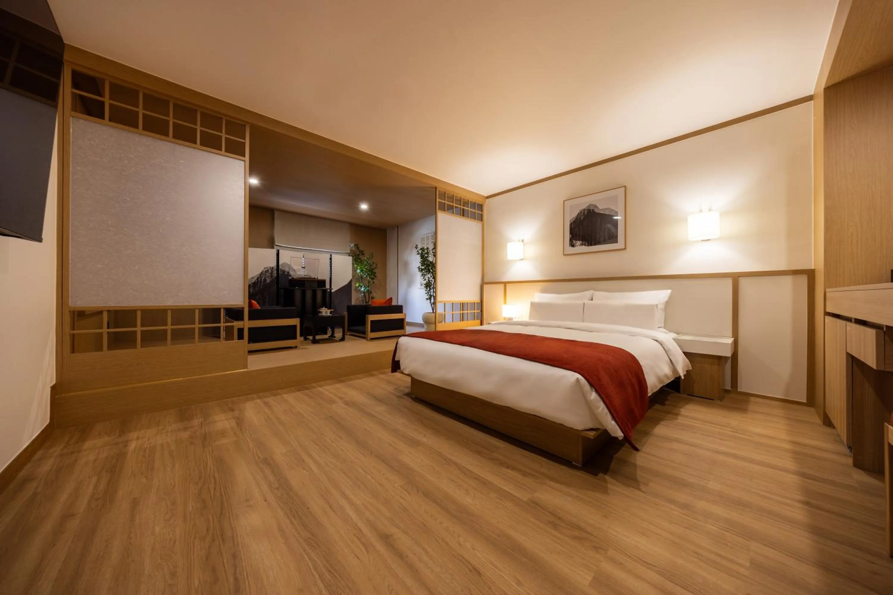 Bed in Anook Hotel & Spa Pyeongtaek
