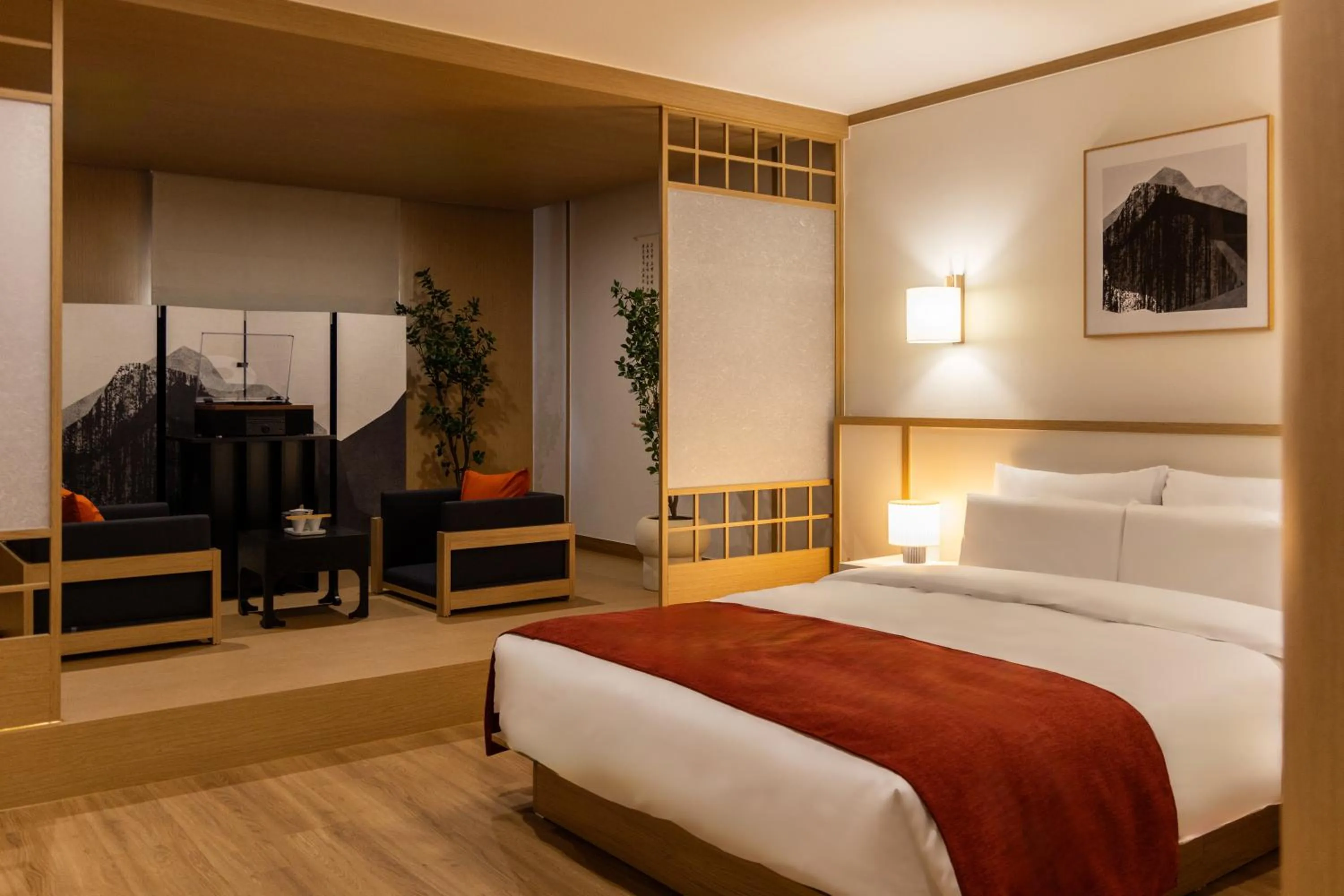 Bed in Anook Hotel & Spa Pyeongtaek