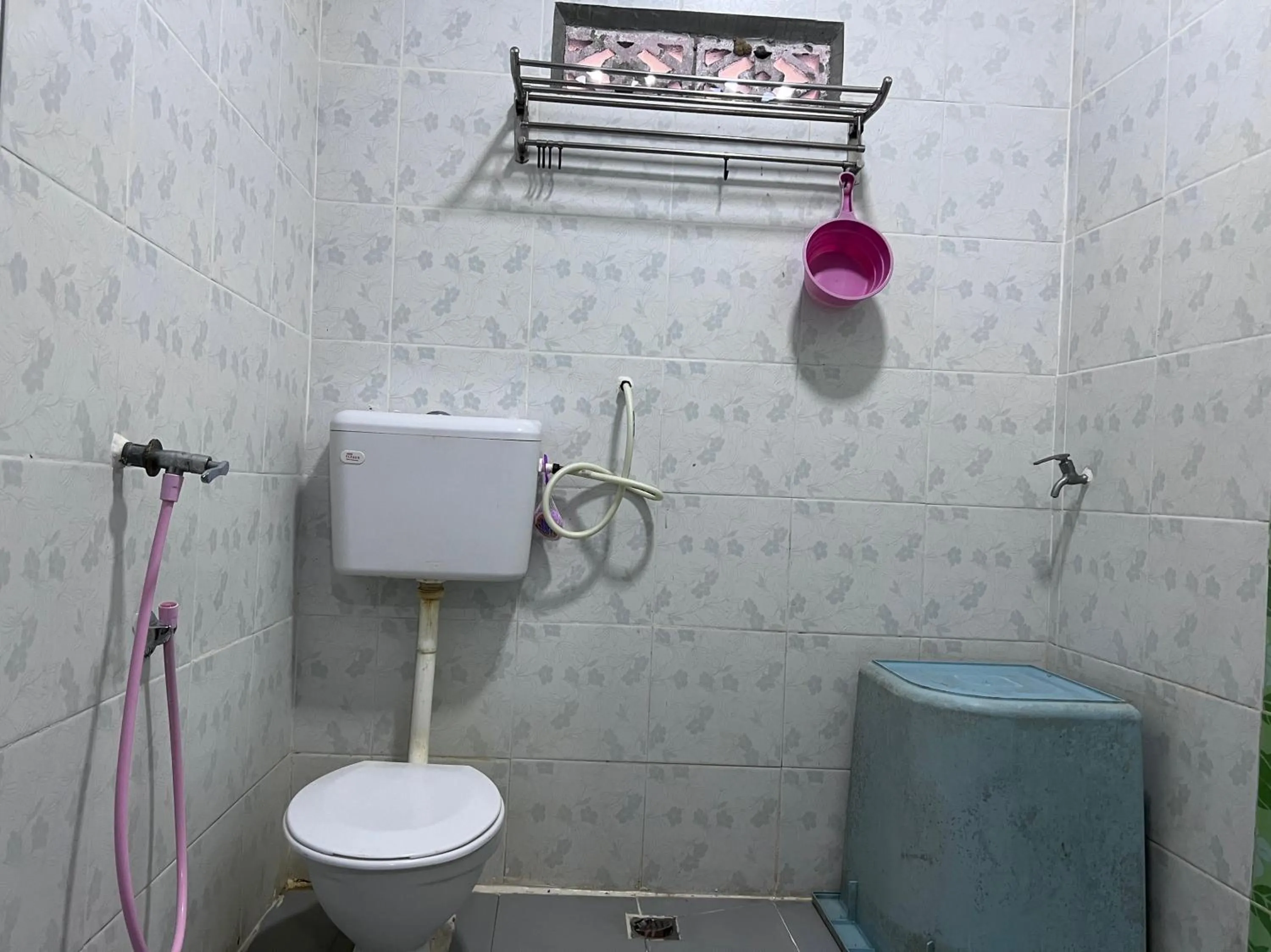 Bathroom in Capital O 91017 Tuba Beach Resort @ Pulau Tuba