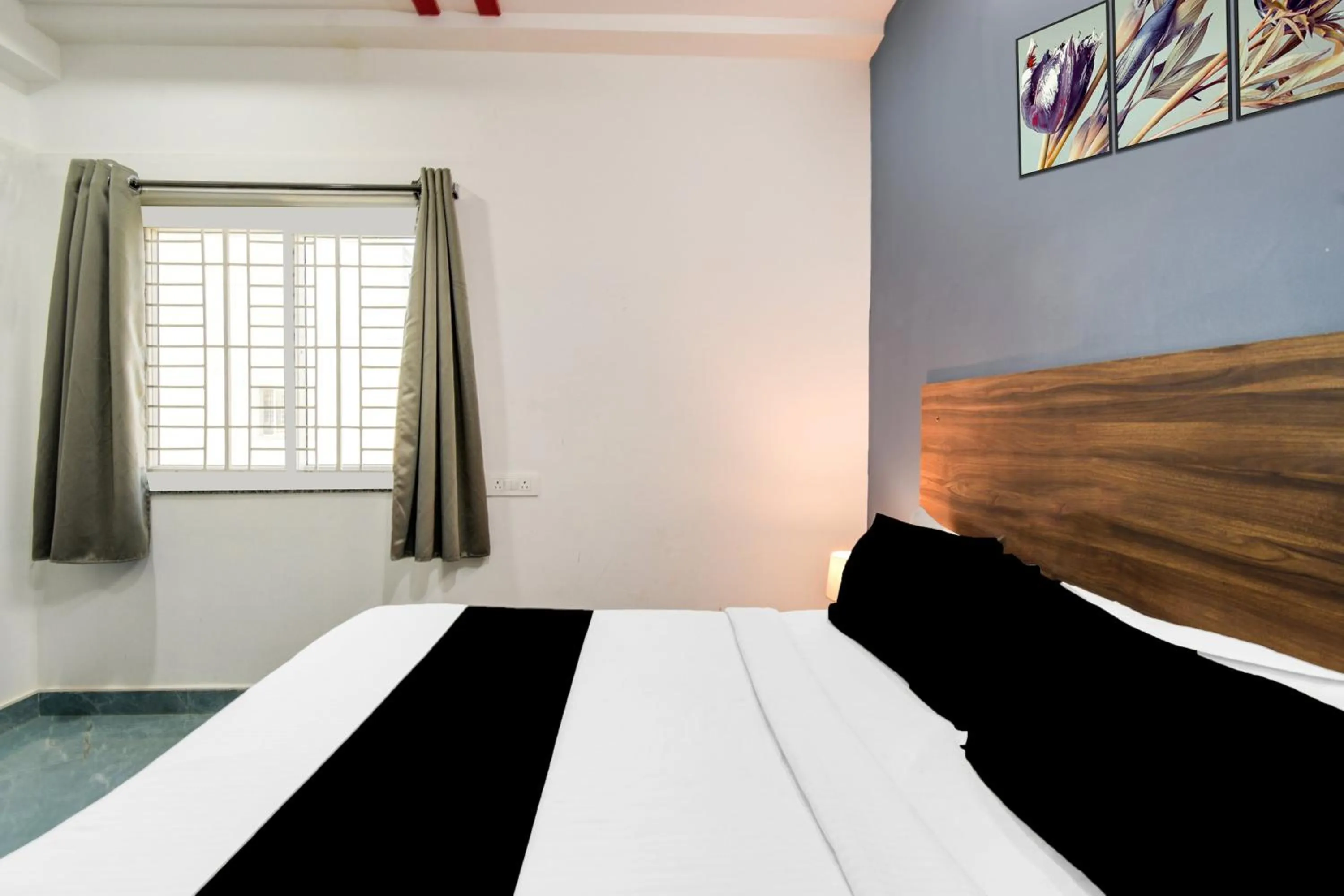 Bedroom, Bed in Super Townhouse Hitech City Near Yashoda Hospital