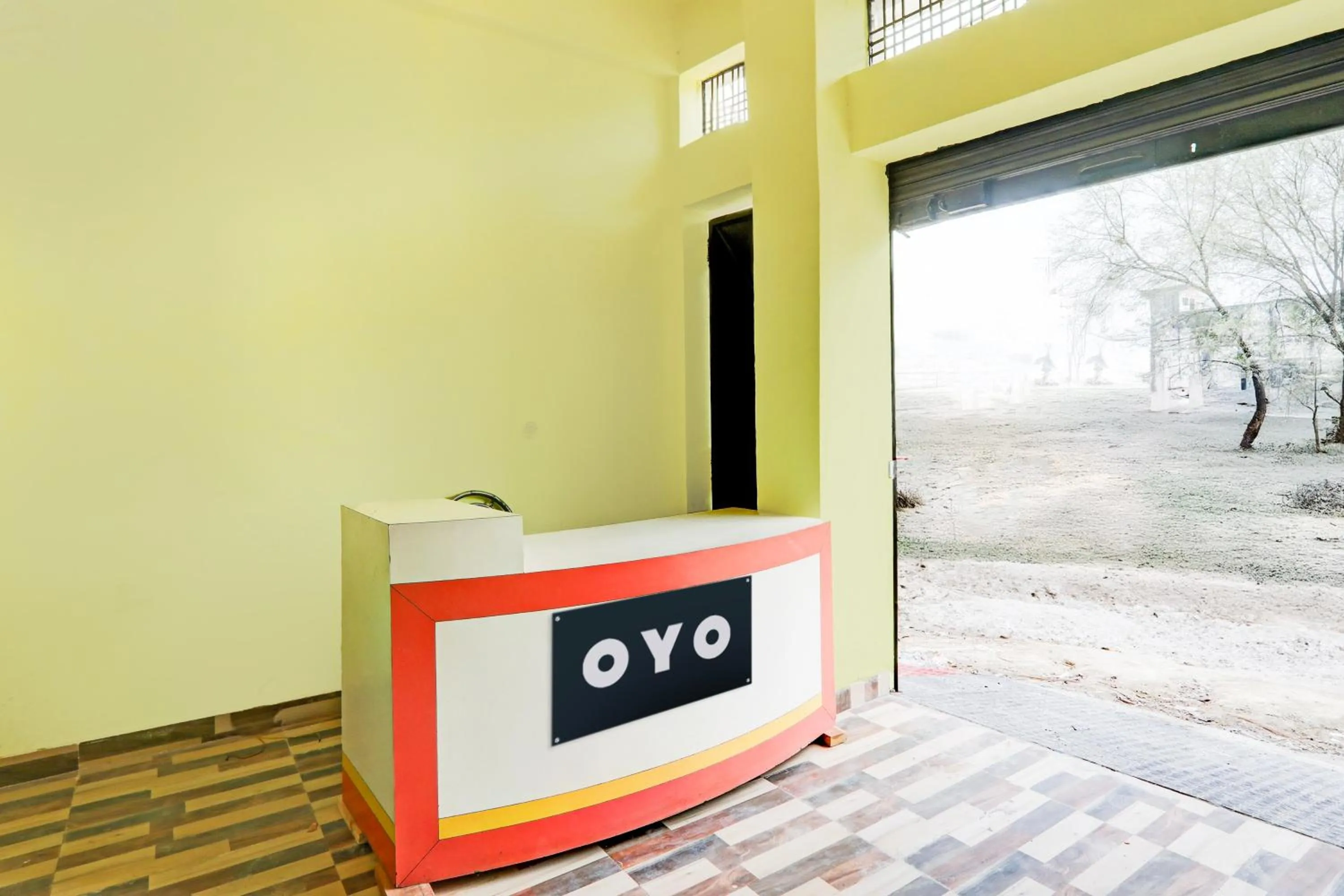 Lobby or reception in Hotel O by OYO BRS Dream