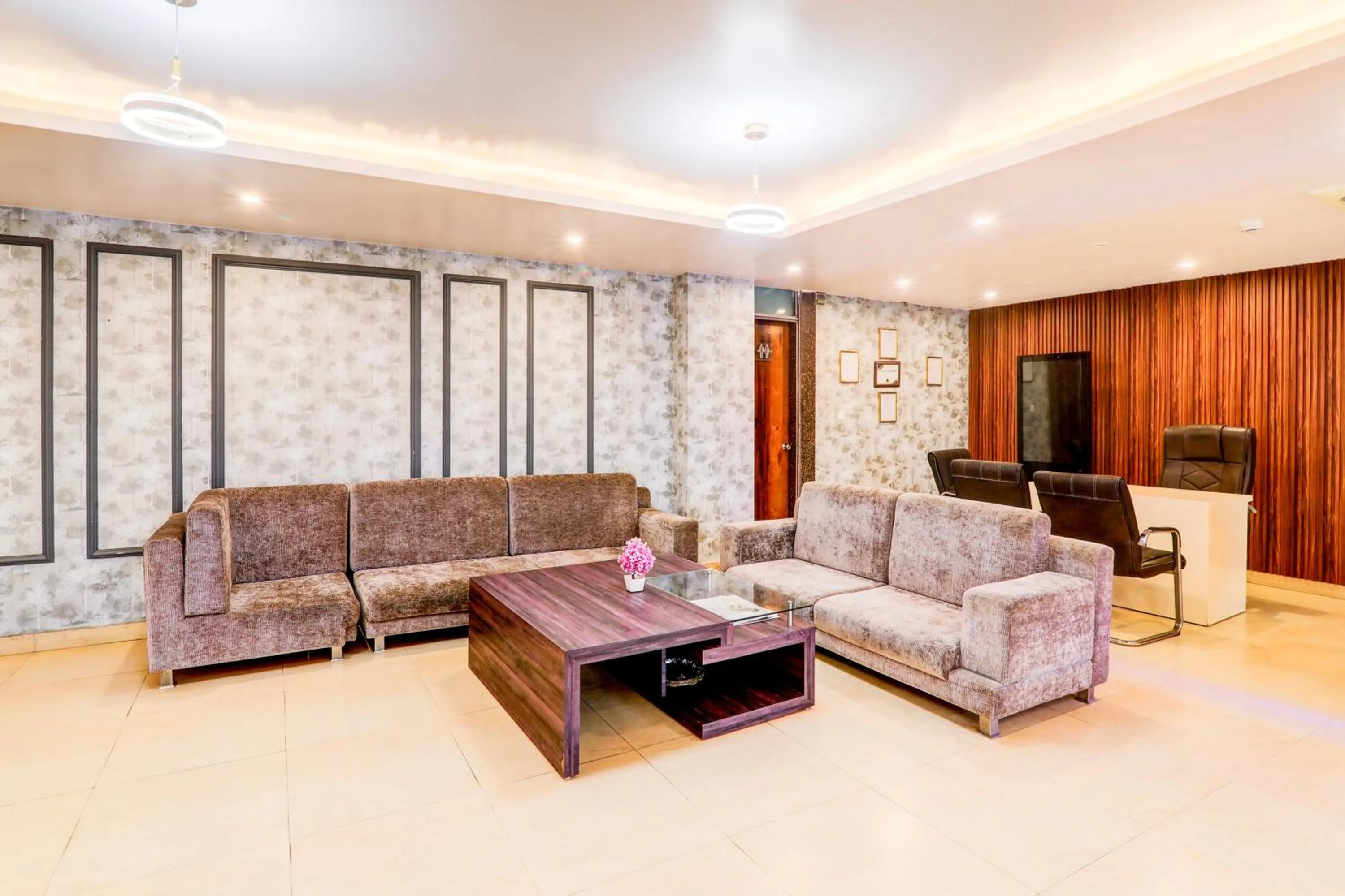 Lobby or reception in Townhouse Sakura