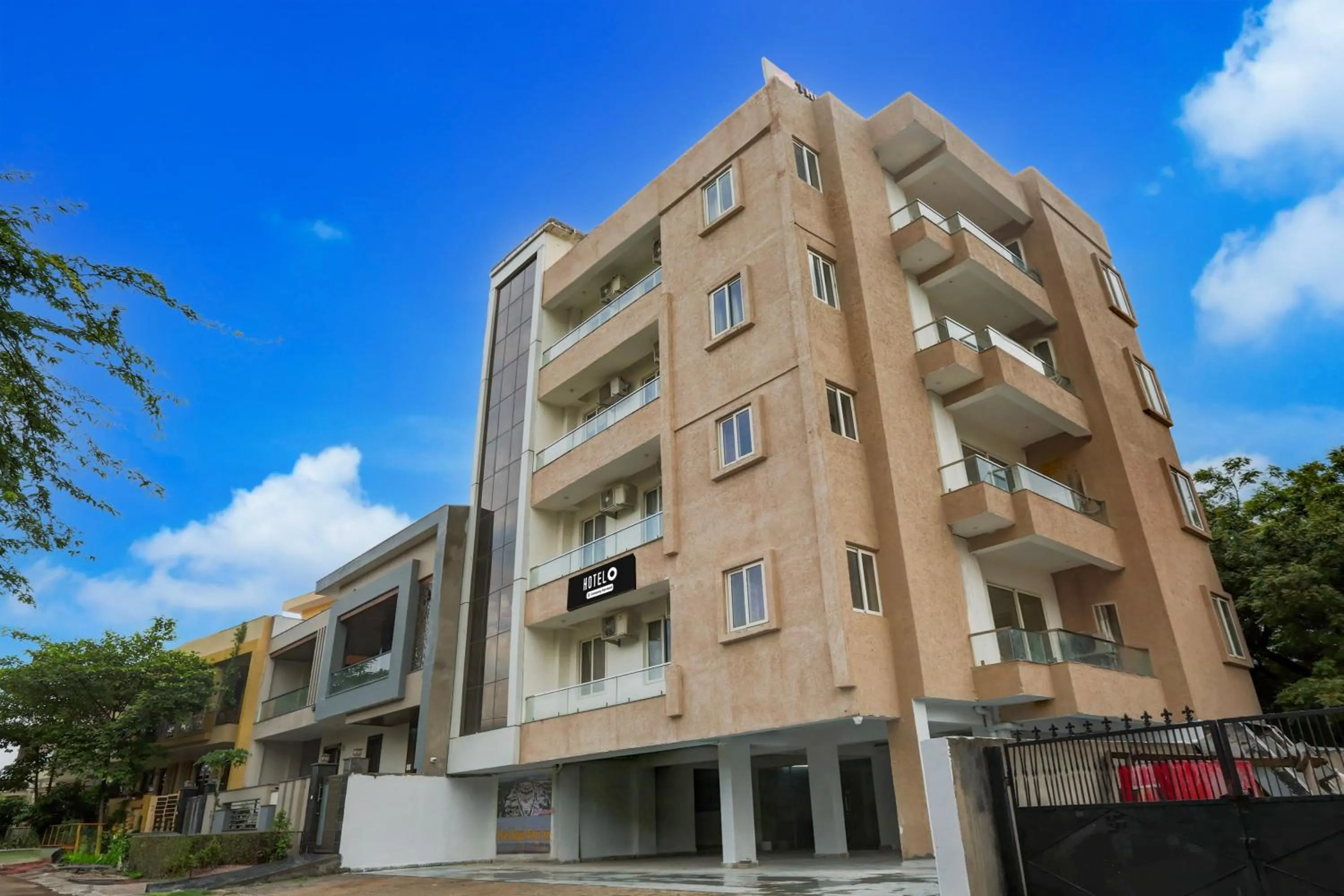 Facade/entrance in Hotel O Moti Doongri Alwar