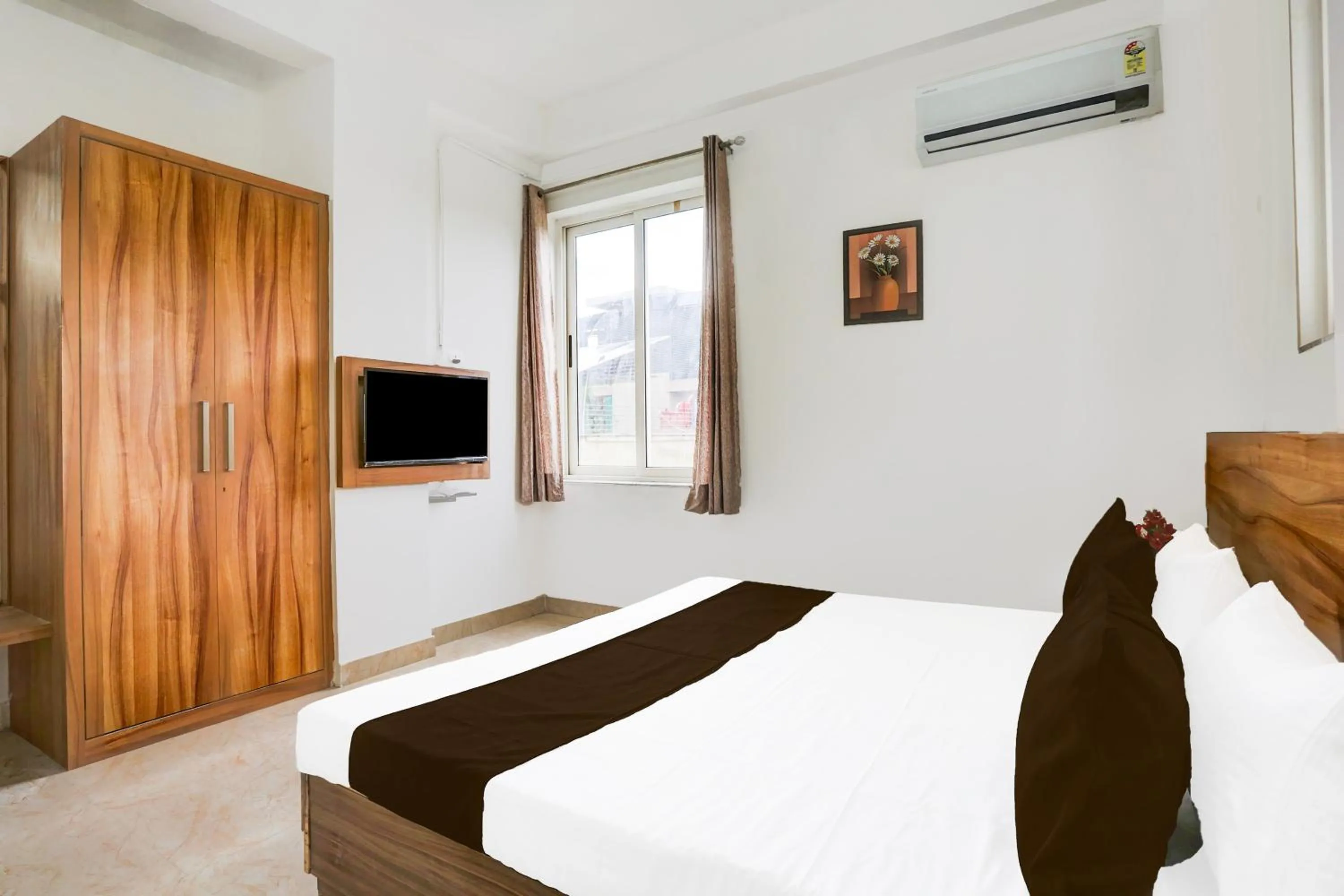 Bedroom in Hotel O Moti Doongri Alwar