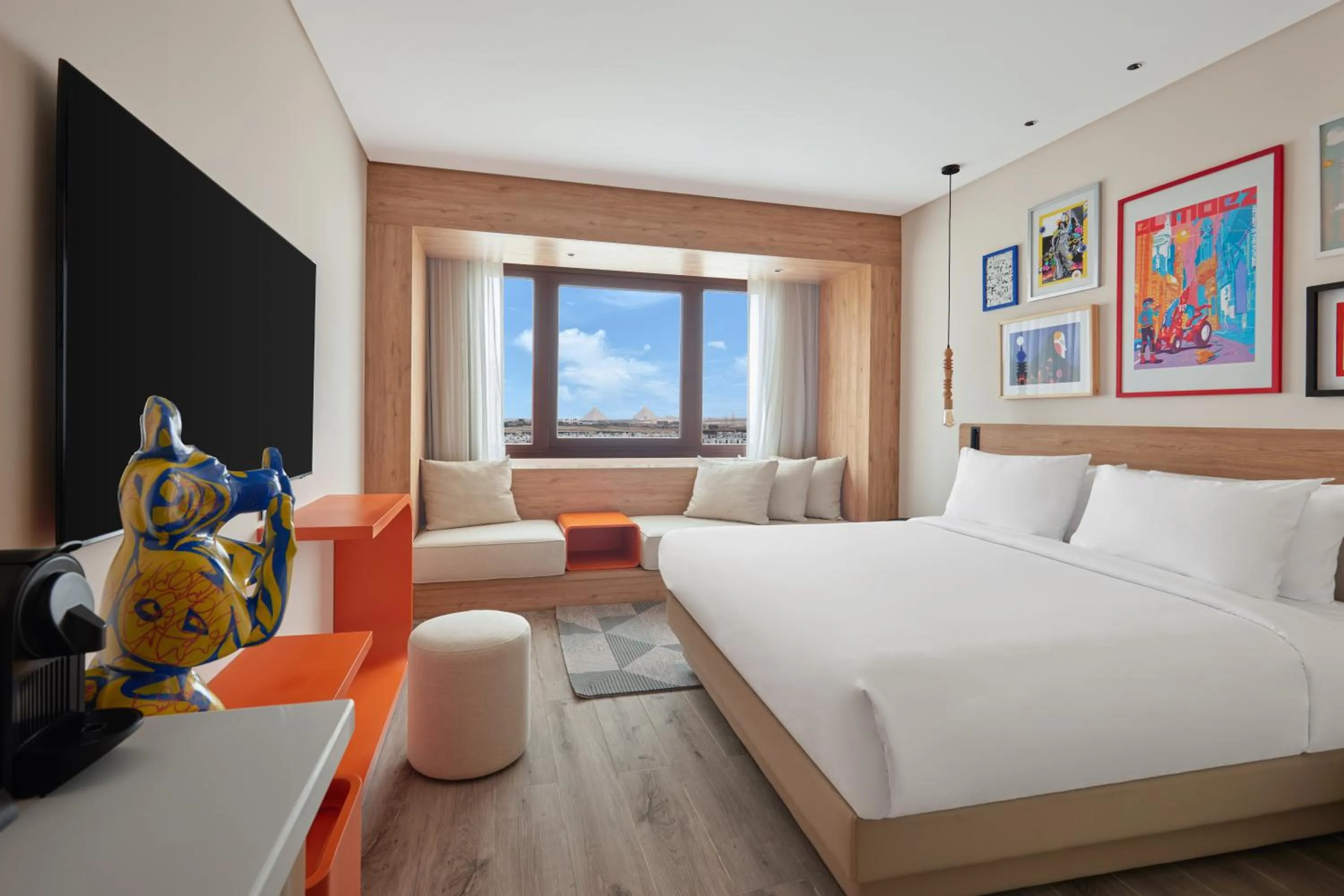 TV and multimedia, Bed in Hyatt Centric Cairo West