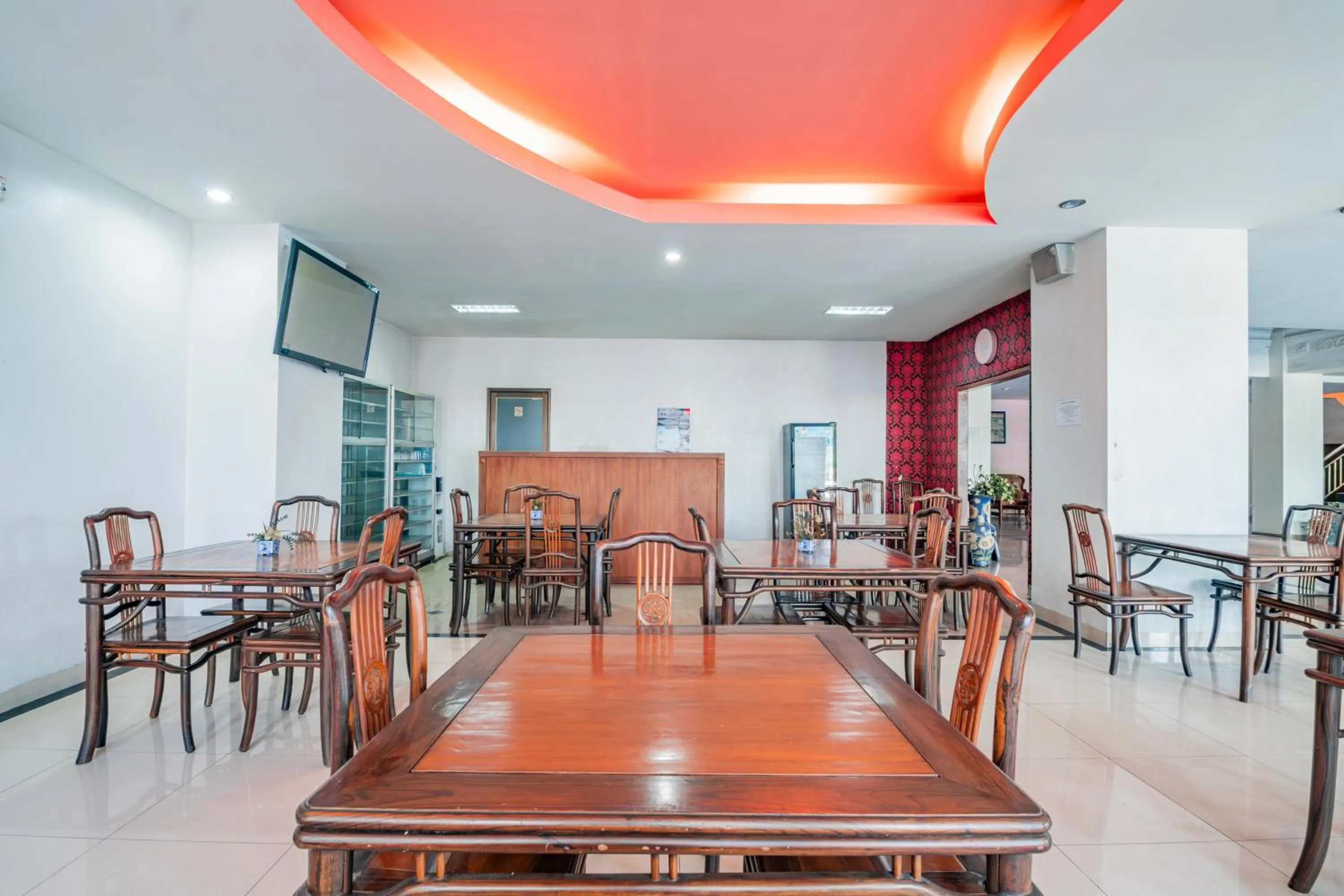 Restaurant/places to eat in Collection O Pusat Kota Pekanbaru Near Mall Ska Formerly Hotel Olgaria