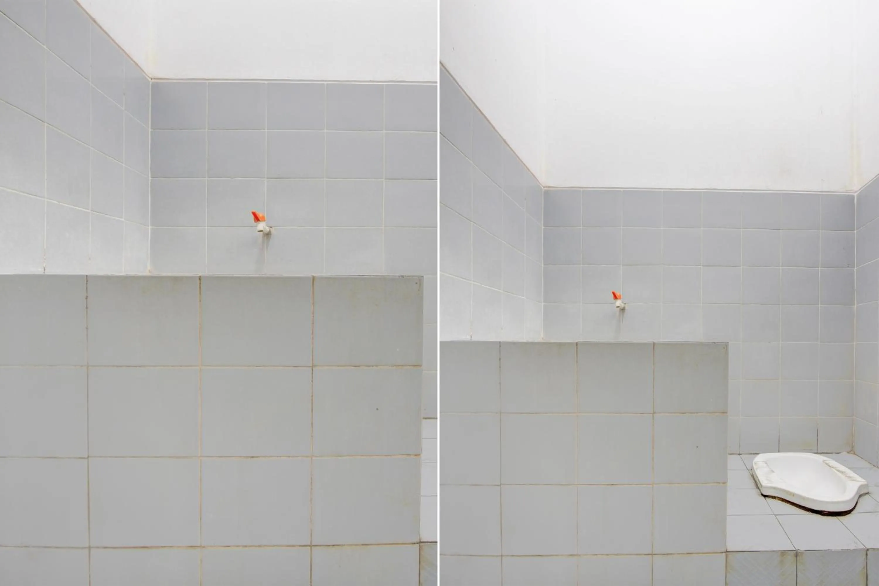 Bathroom in Hotel O Agung