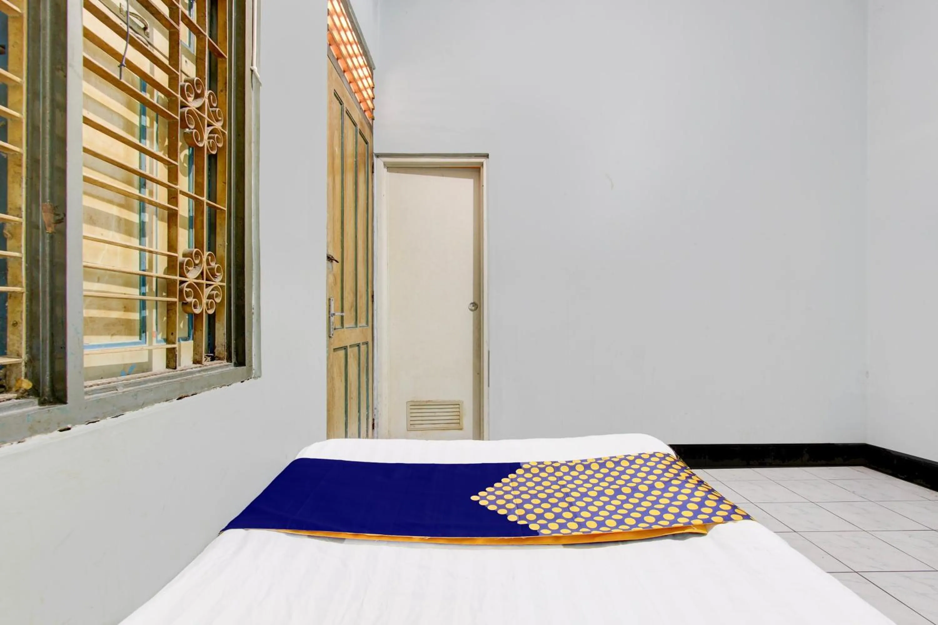 Bedroom, Bed in Hotel O Agung