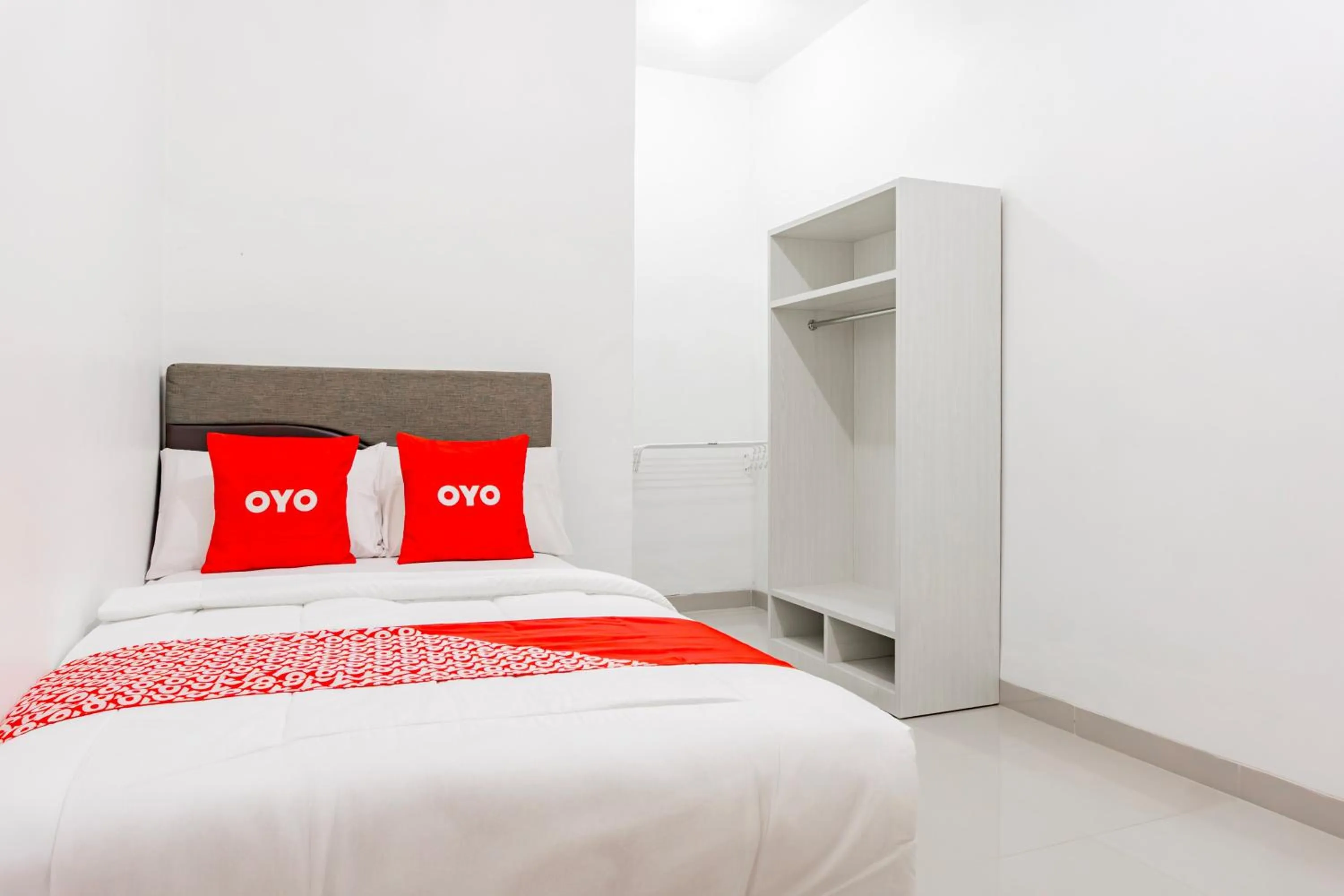 Hotel O Penginapan Kertajaya Syariah