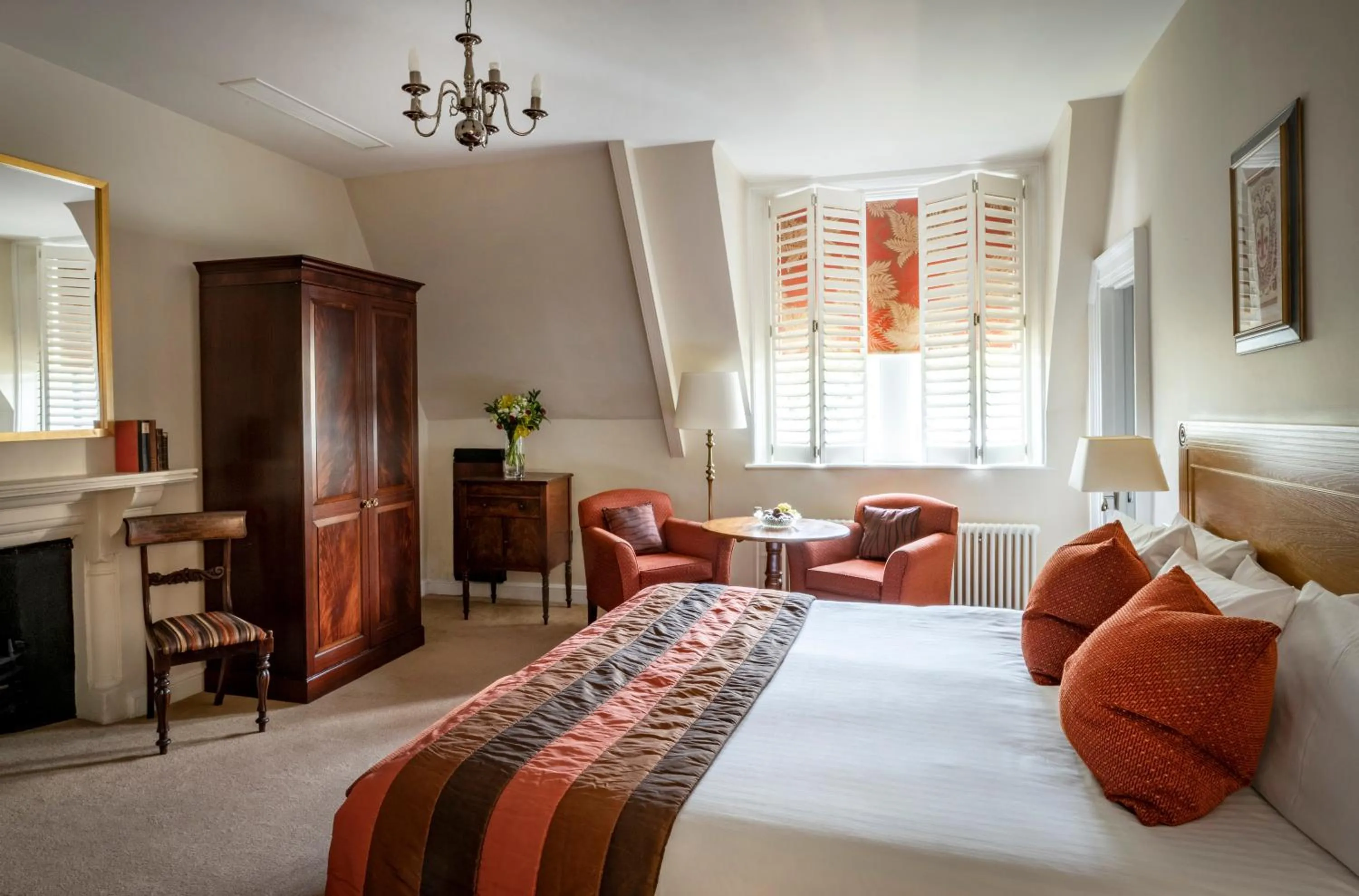 Bed in Ettington Park Hotel, Stratford-upon-Avon