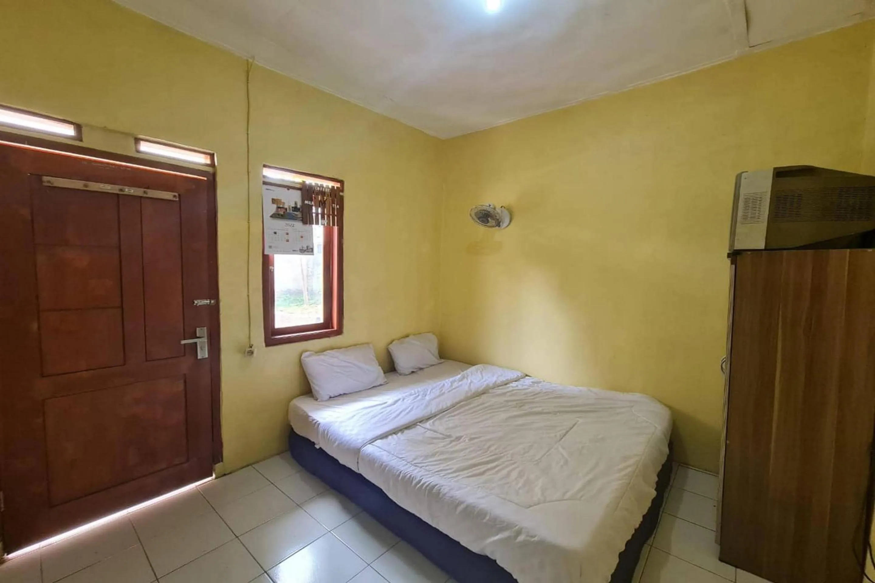 Bedroom, Bed in Hotel O Pondok An Syariah