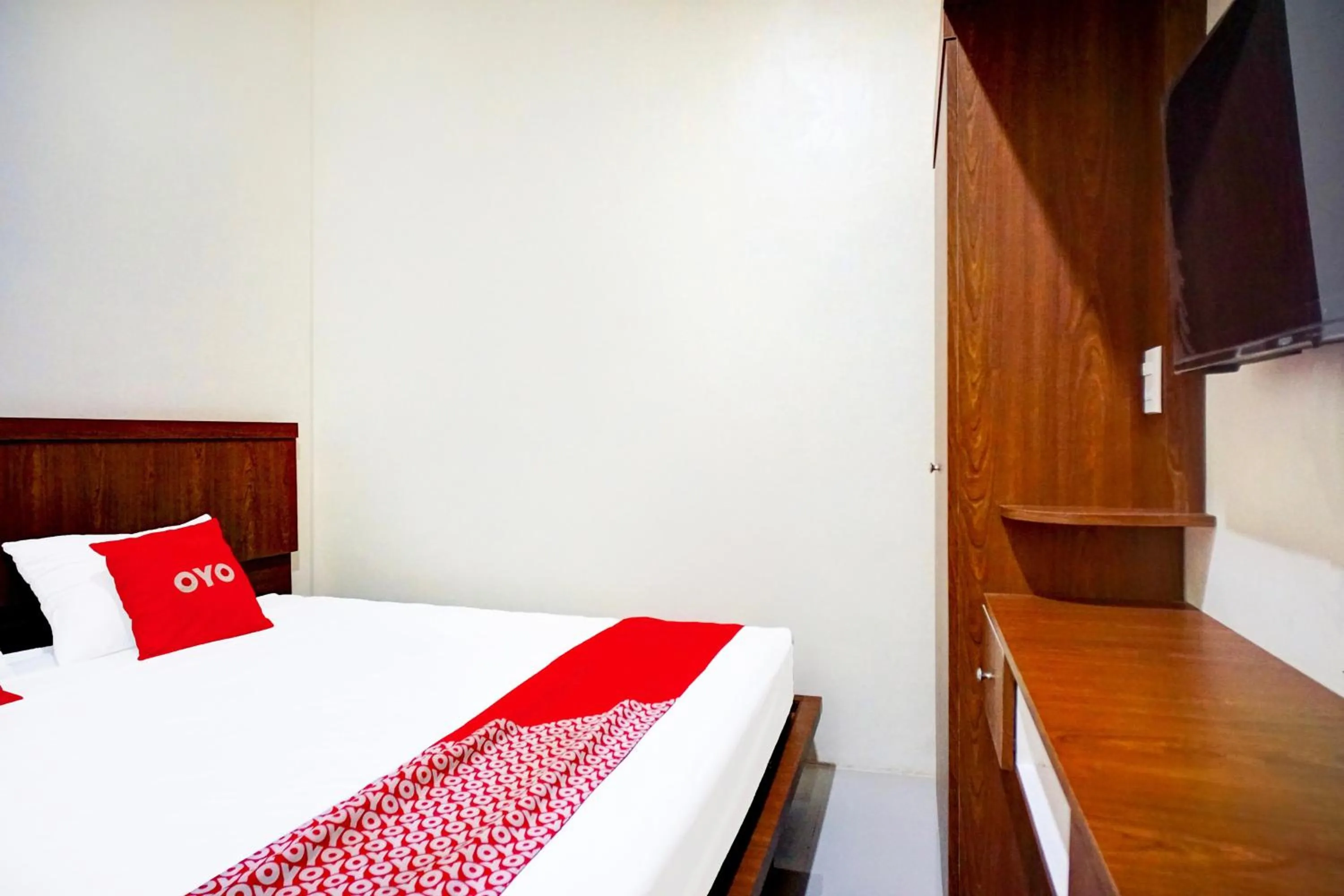 Bedroom, Bed in Hotel O P&g Guest House