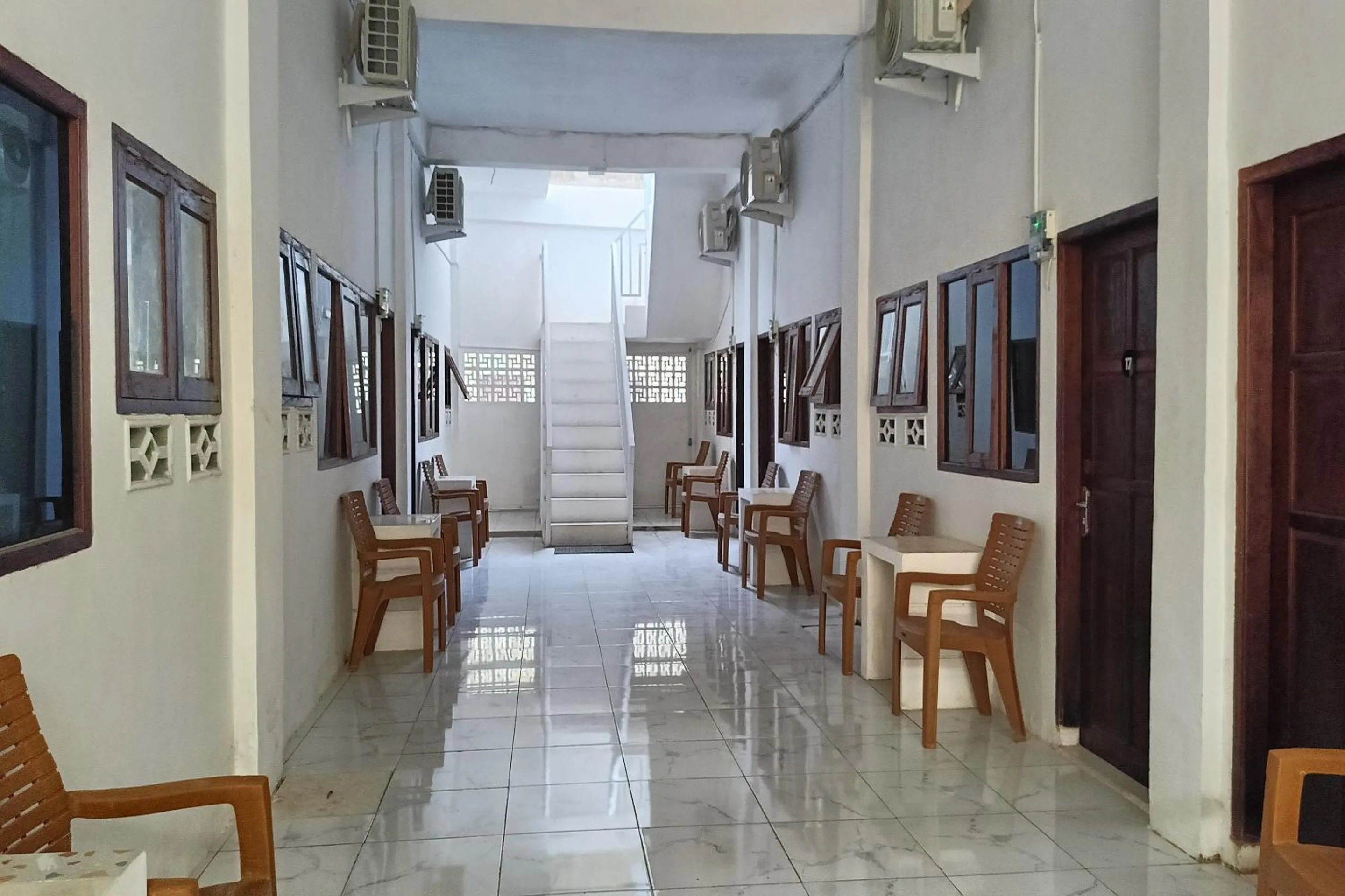 Lobby or reception in Hotel O Melros Place Homestay