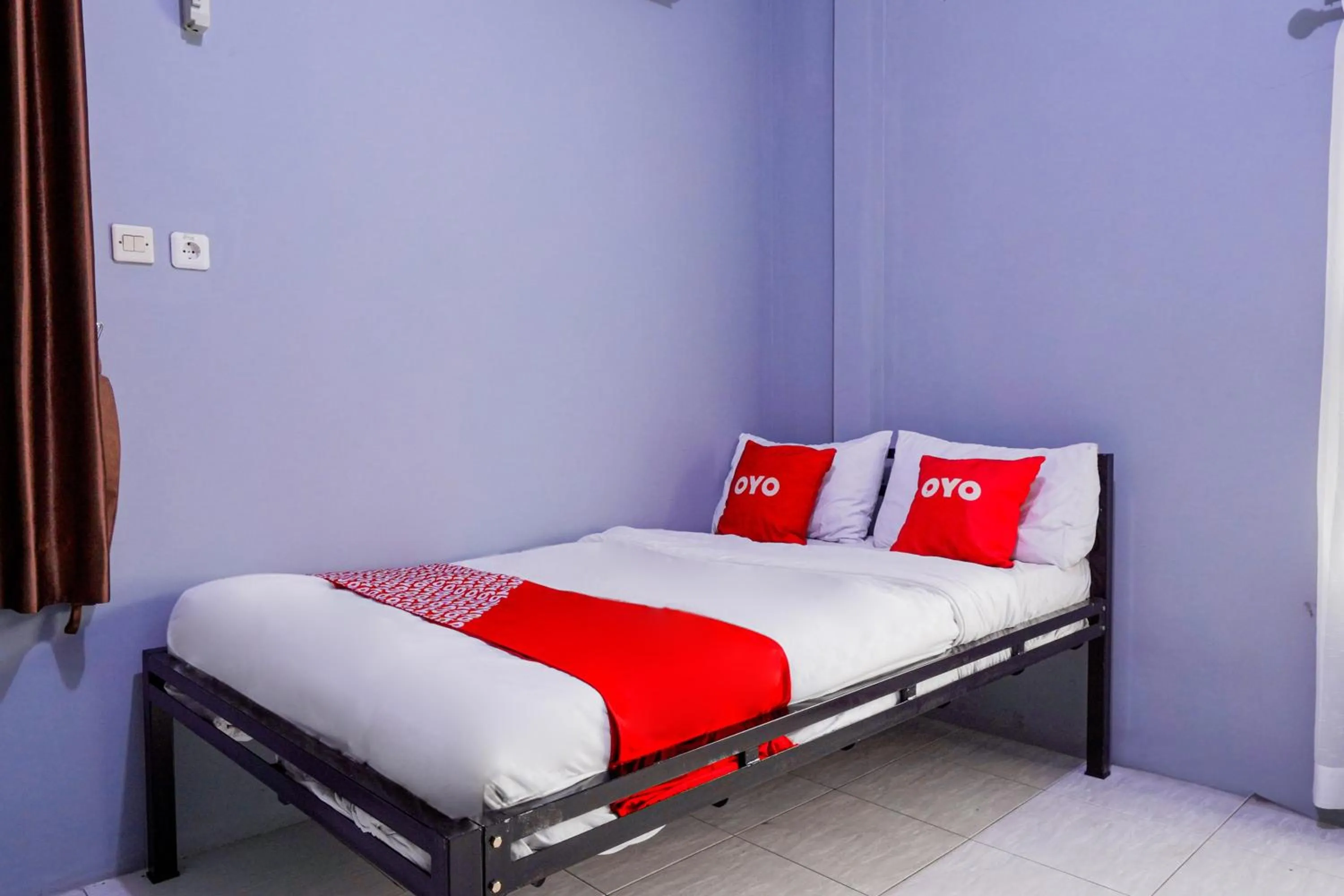 Bedroom, Bed in Hotel O Pdl Guest House Syariah