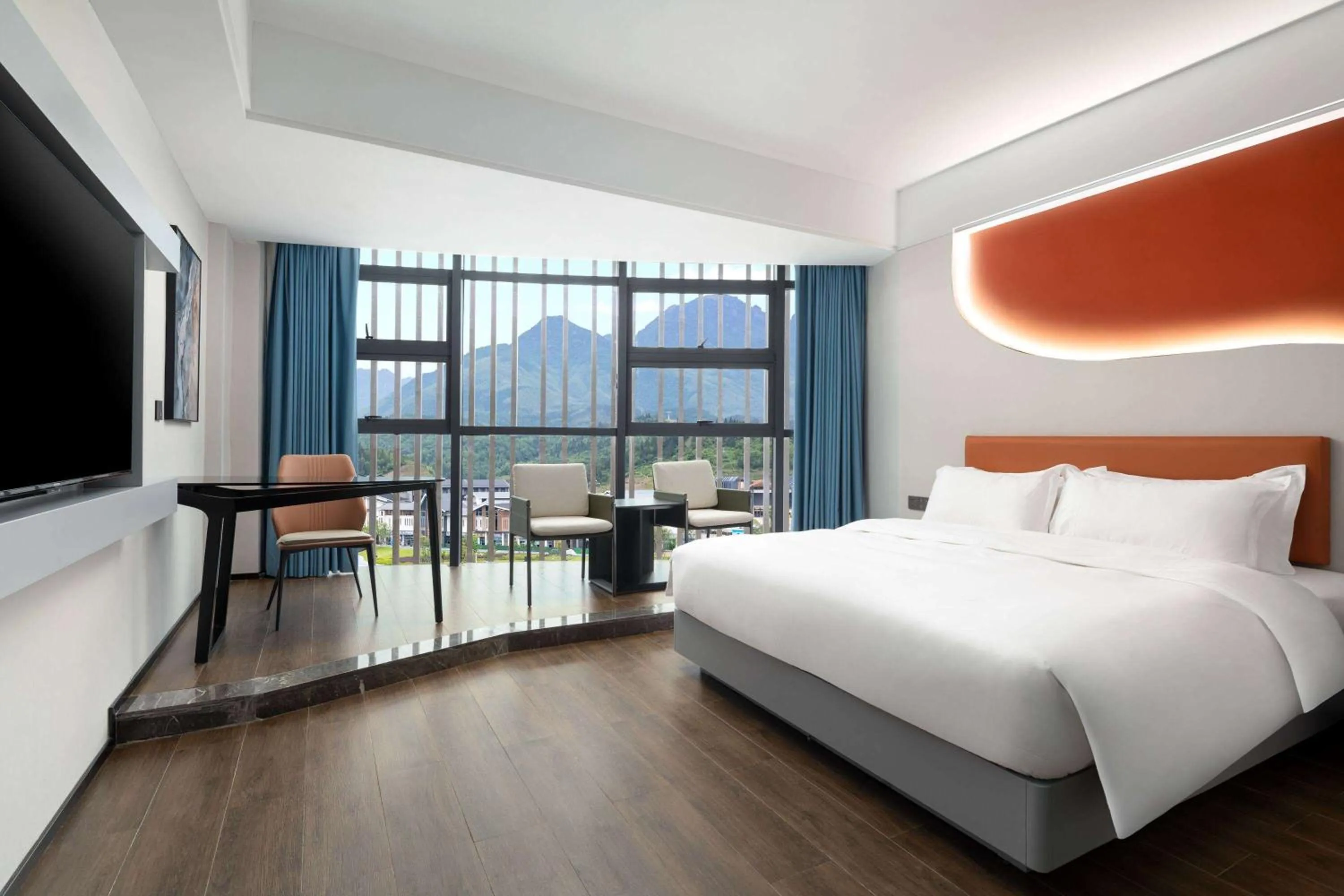 Photo of the whole room, Bed in Days Inn by Wyndham Pingxiang Wugong Mountain