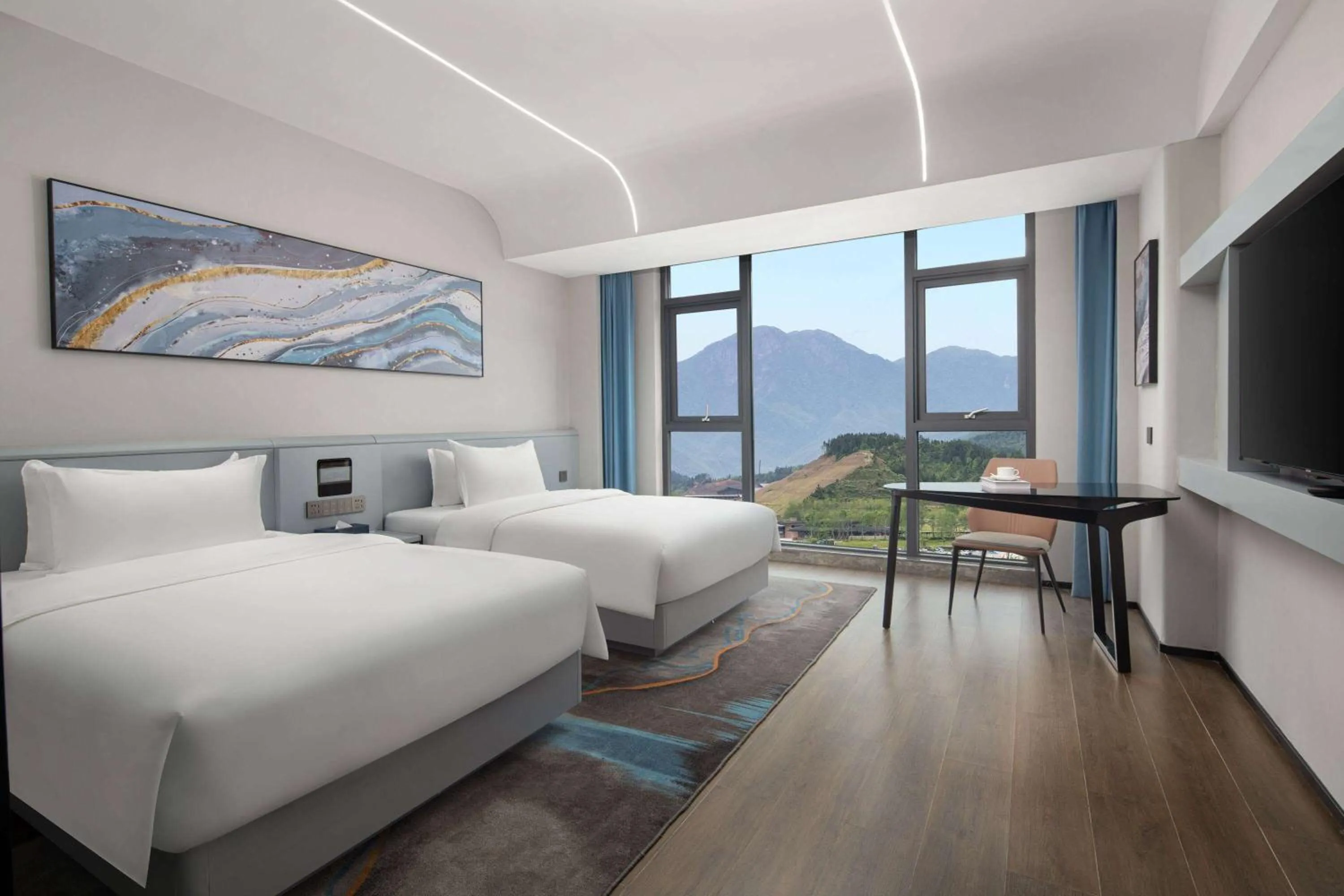 Photo of the whole room, Bed in Days Inn by Wyndham Pingxiang Wugong Mountain