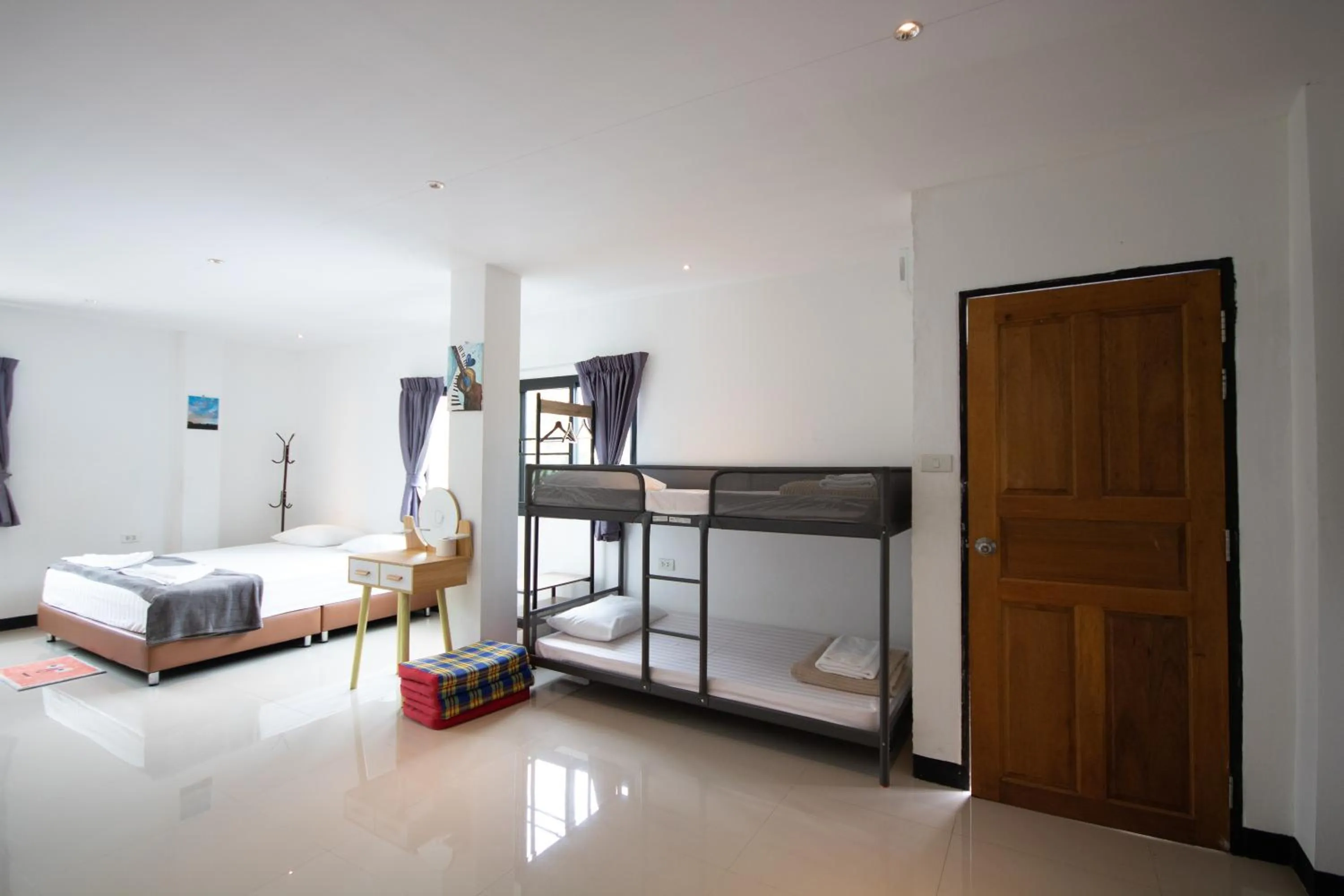 Bedroom, Bed in Arttra Villa