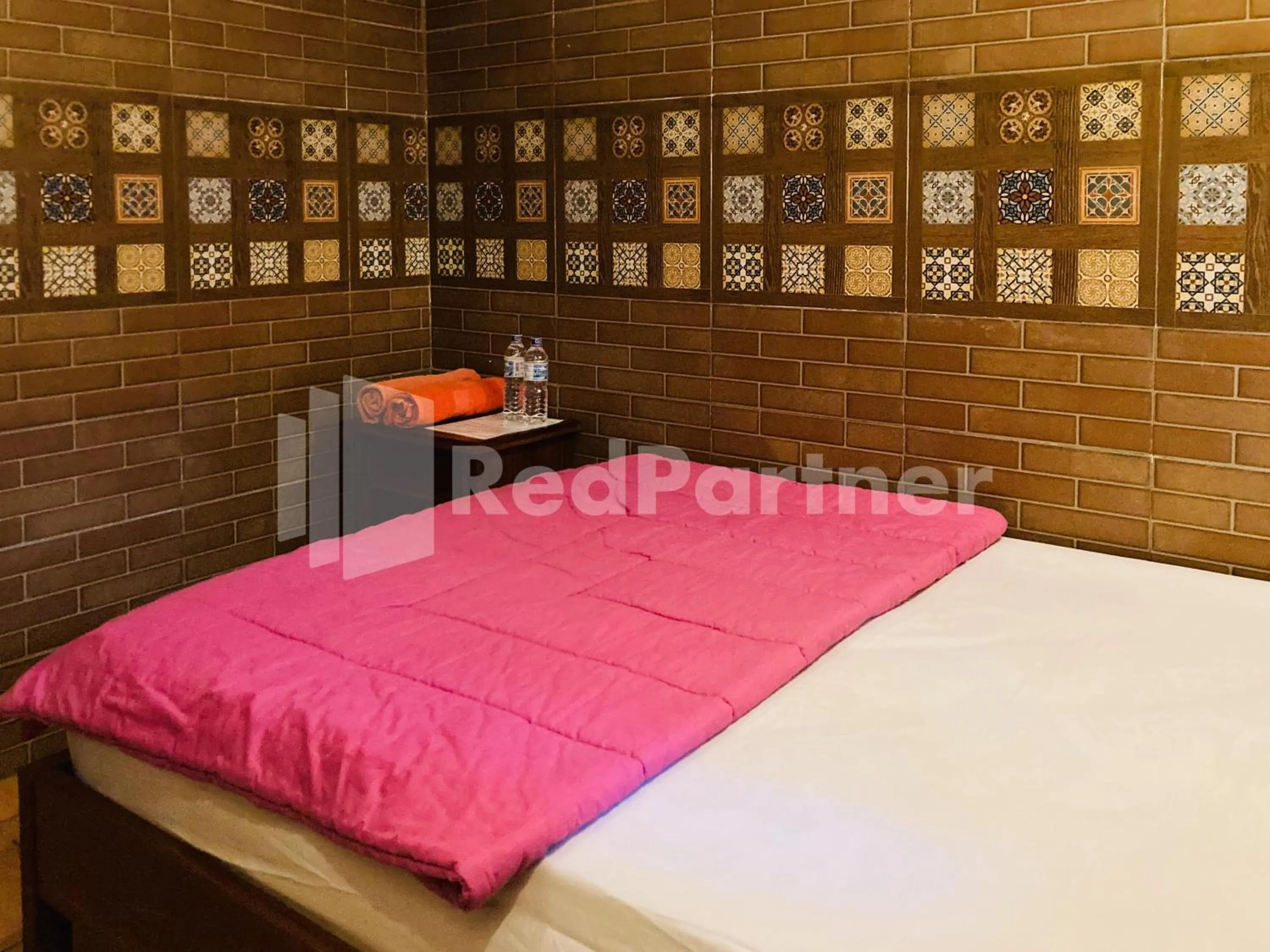 Bedroom, Bed in Sahil inn Syariah Prawirotaman RedPartner