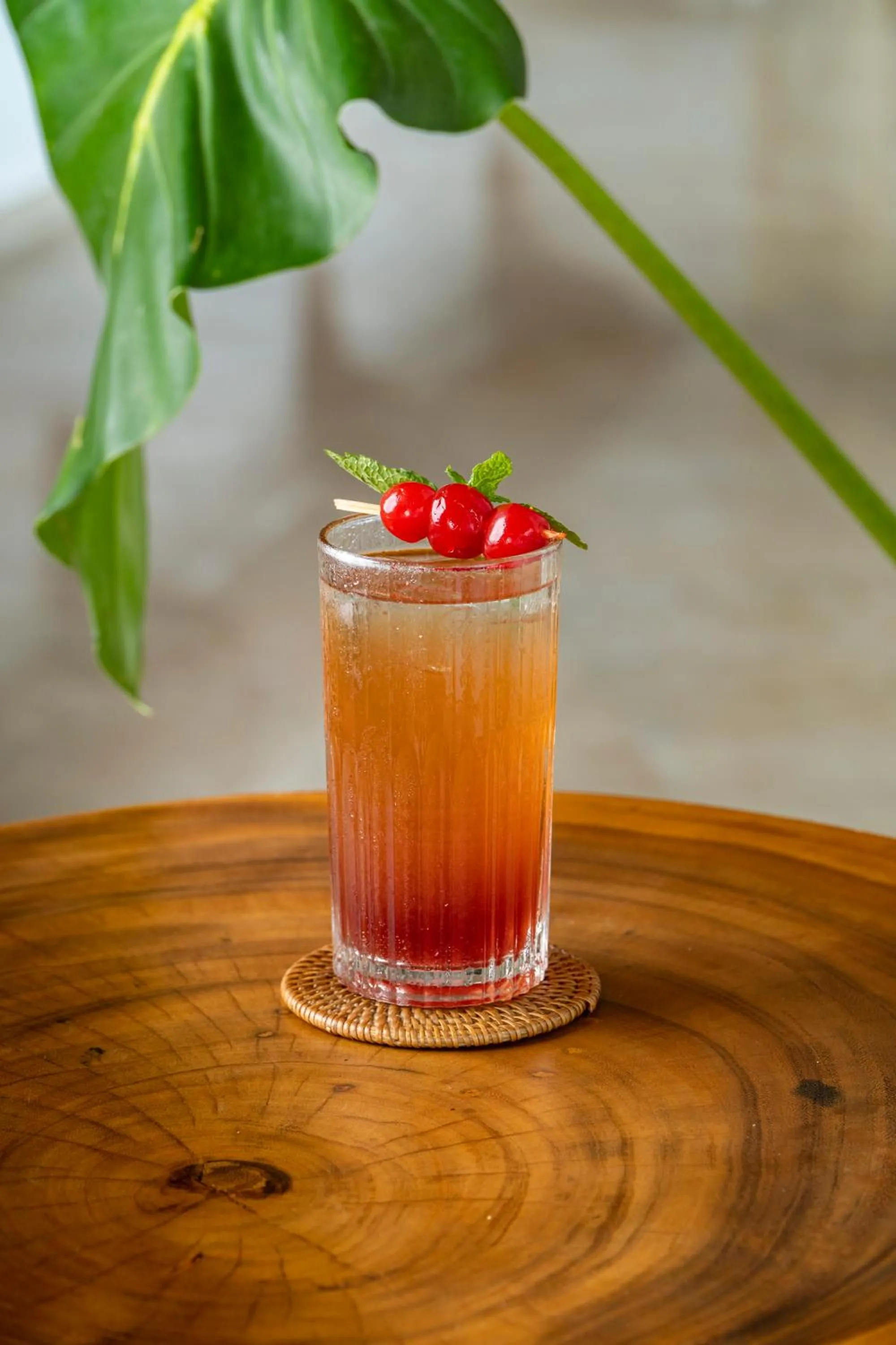 Food and drinks in Arpana Luxury Private Pool Villas