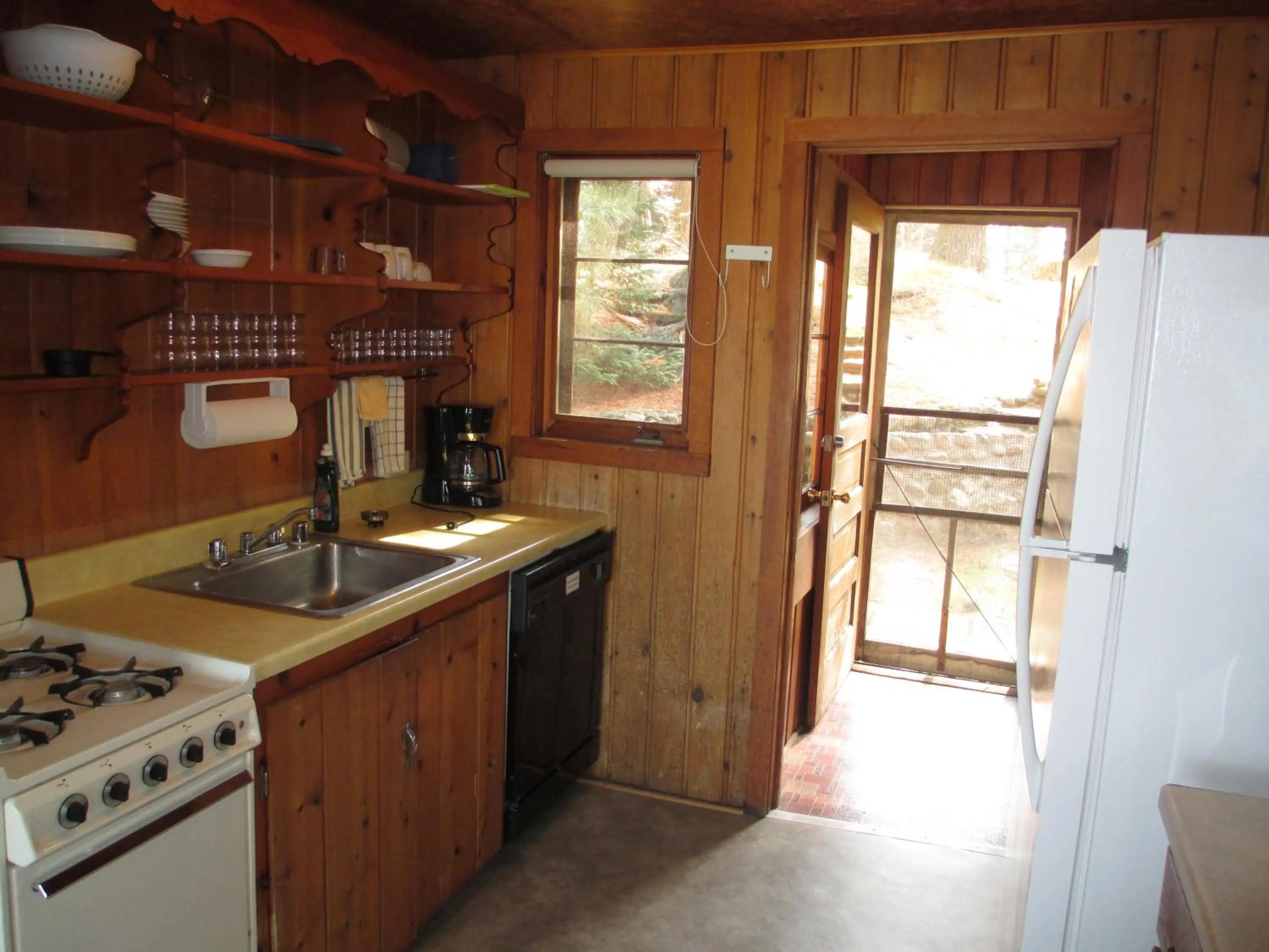 kitchen in Holiday Acres Resort