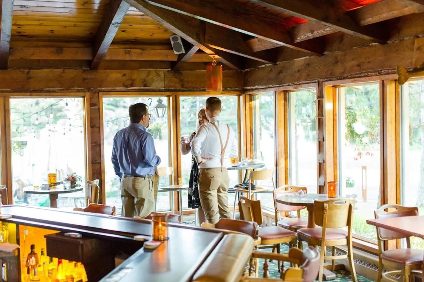 Lounge or bar in Holiday Acres Resort