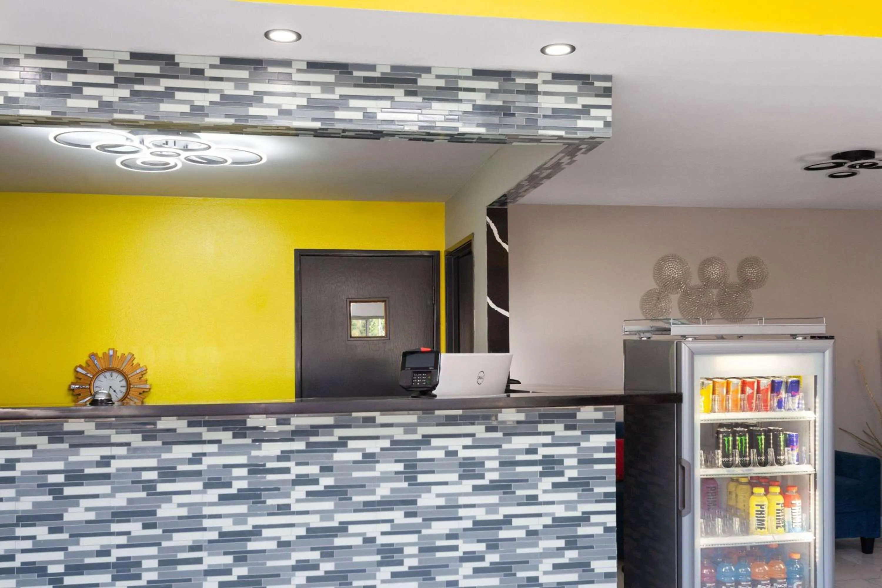 Lobby or reception in Super 8 by Wyndham Olney