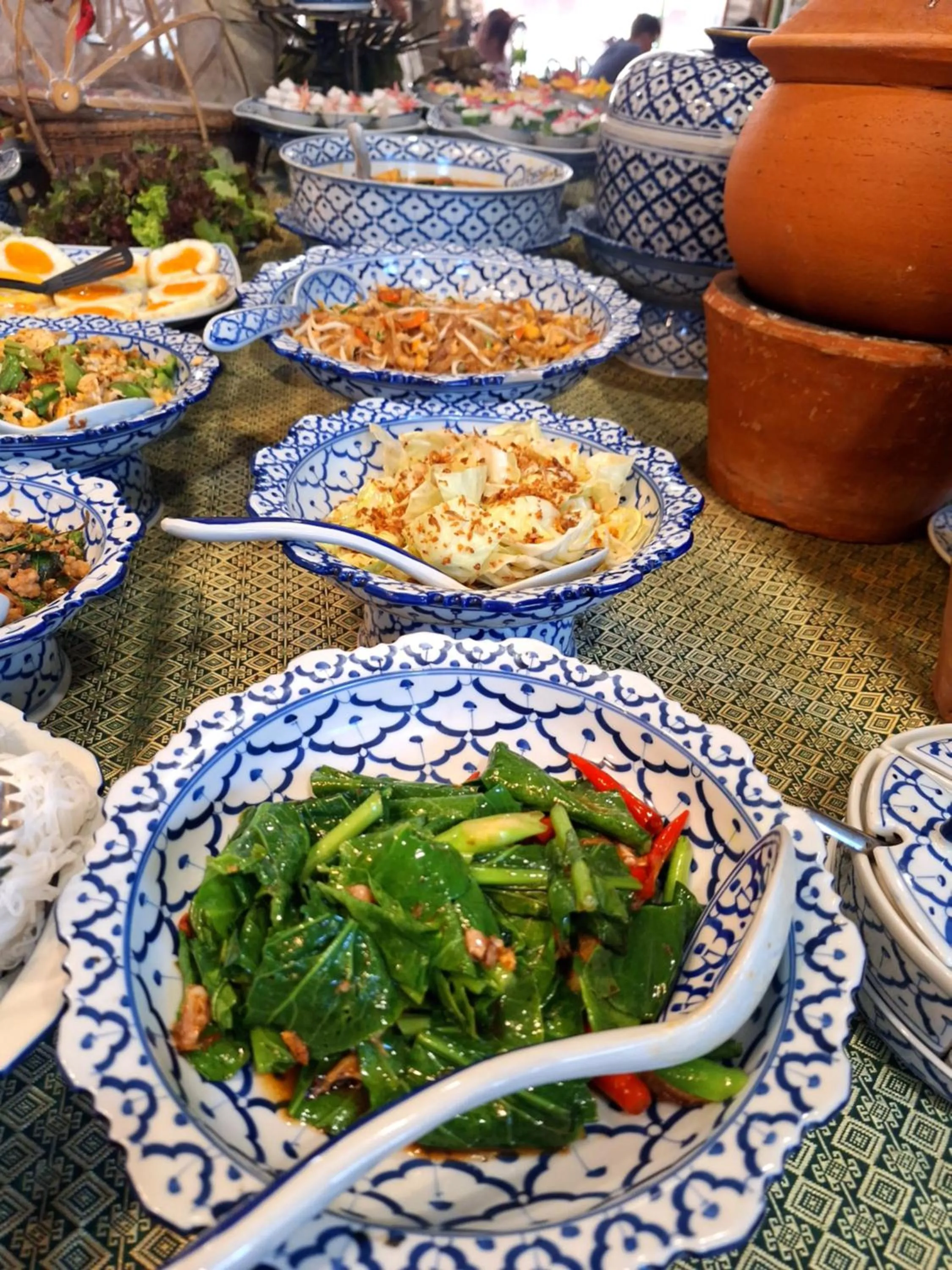 Baanrak amphawa homestay