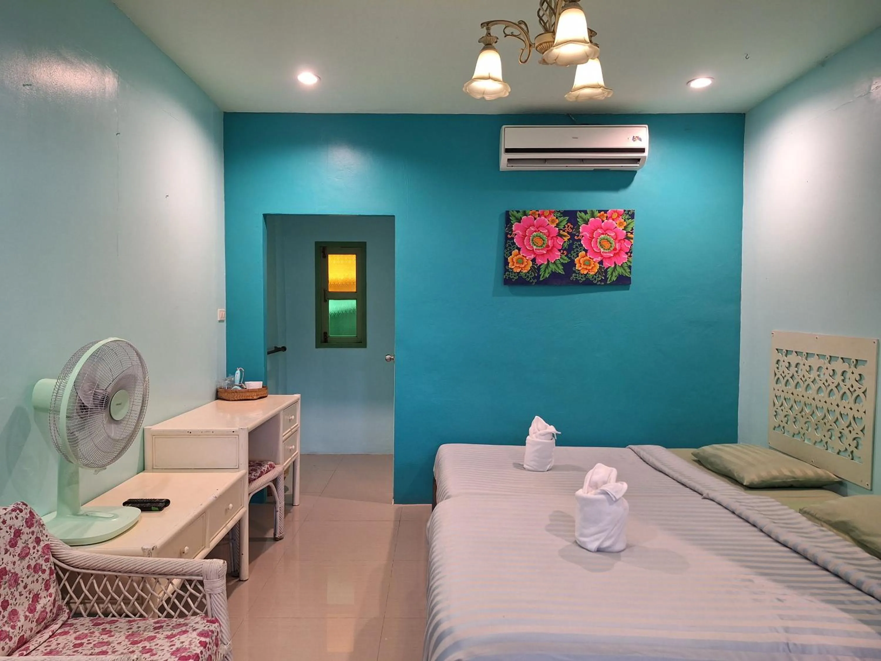 Bed in Baanrak amphawa homestay