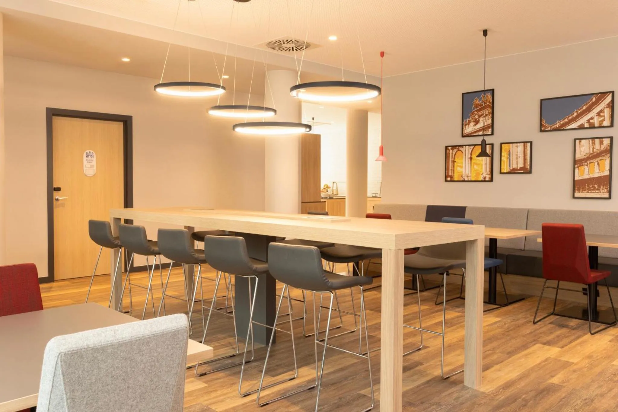 Breakfast in Holiday Inn Express Brussels - Airport by IHG