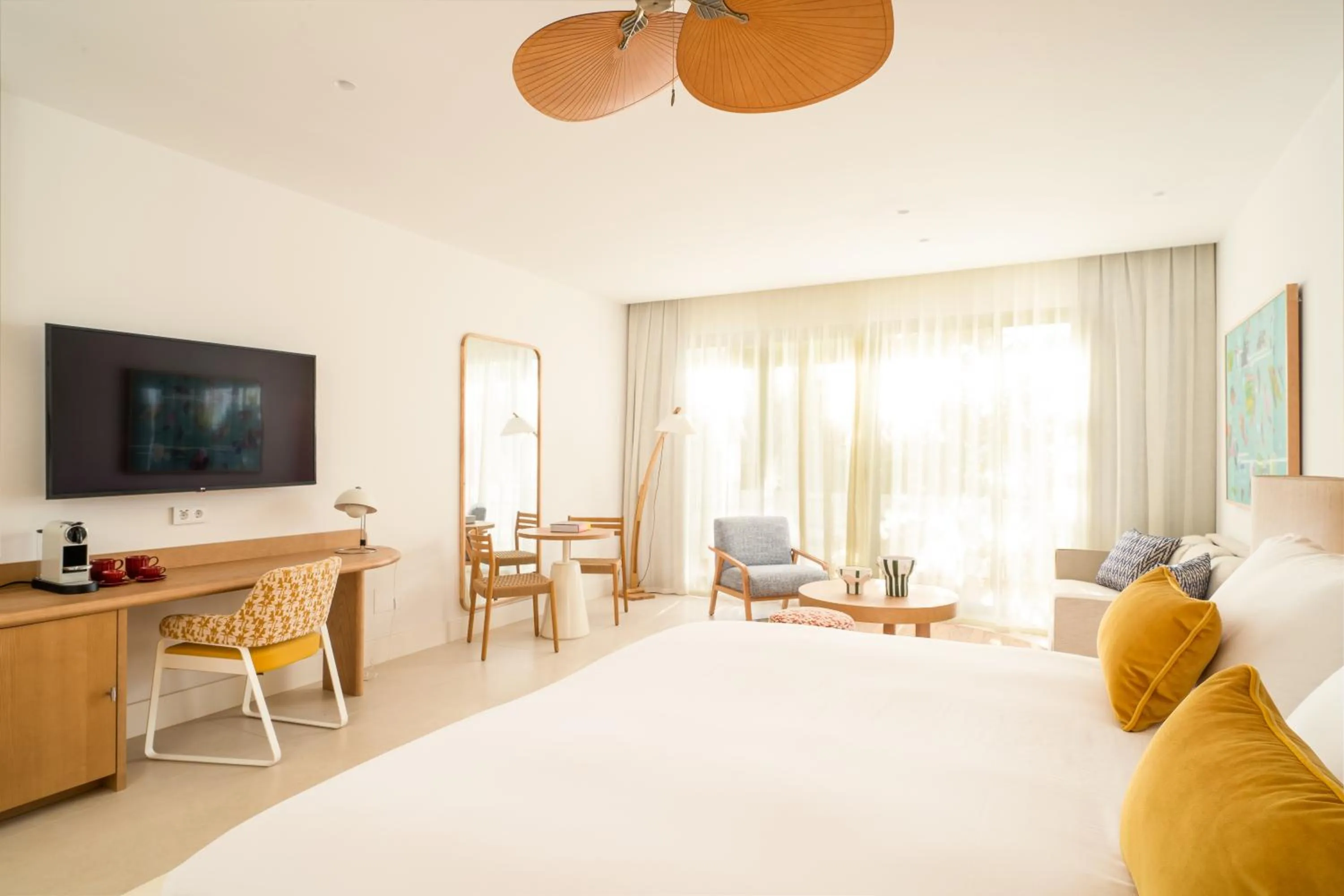 TV and multimedia, Bed in Kimpton Los Monteros Marbella by IHG