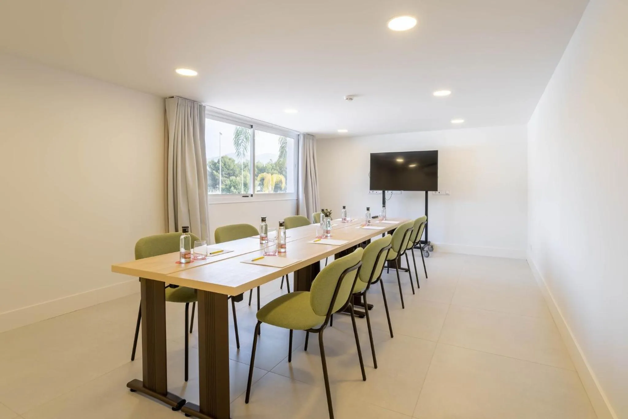 Meeting/conference room in Kimpton Los Monteros Marbella by IHG