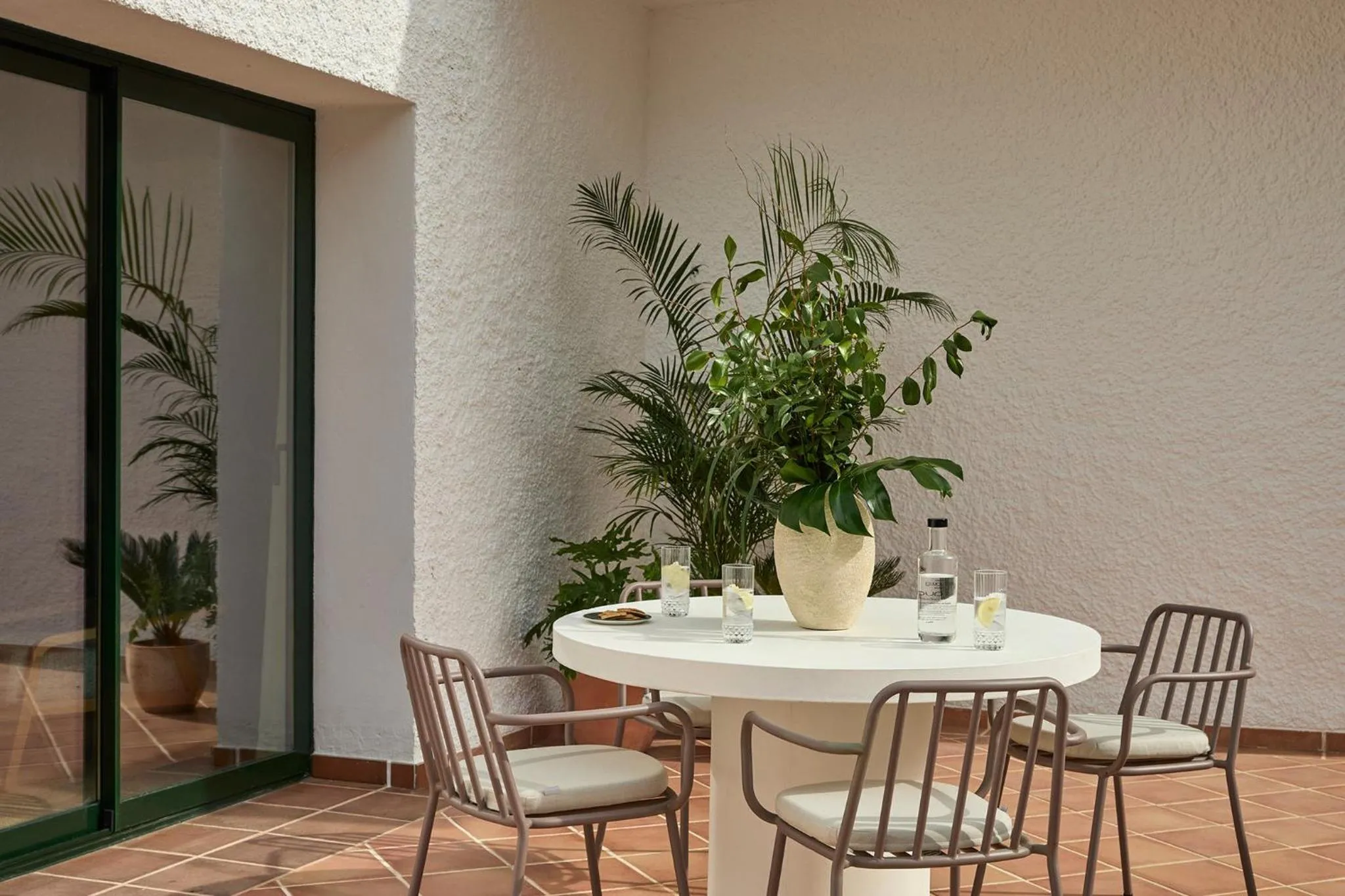 Photo of the whole room in Kimpton Los Monteros Marbella by IHG