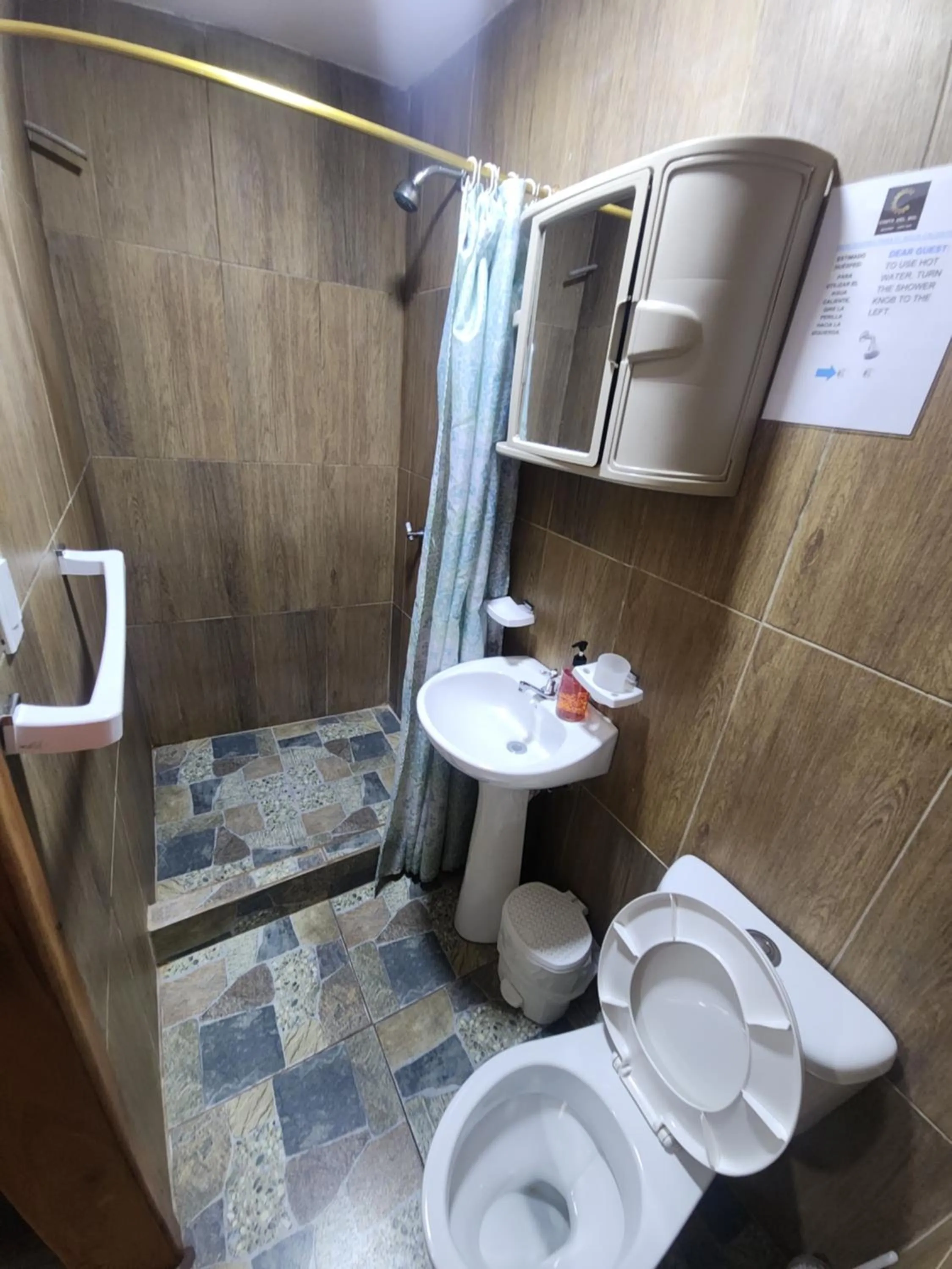 Shower in Costa Del Sol