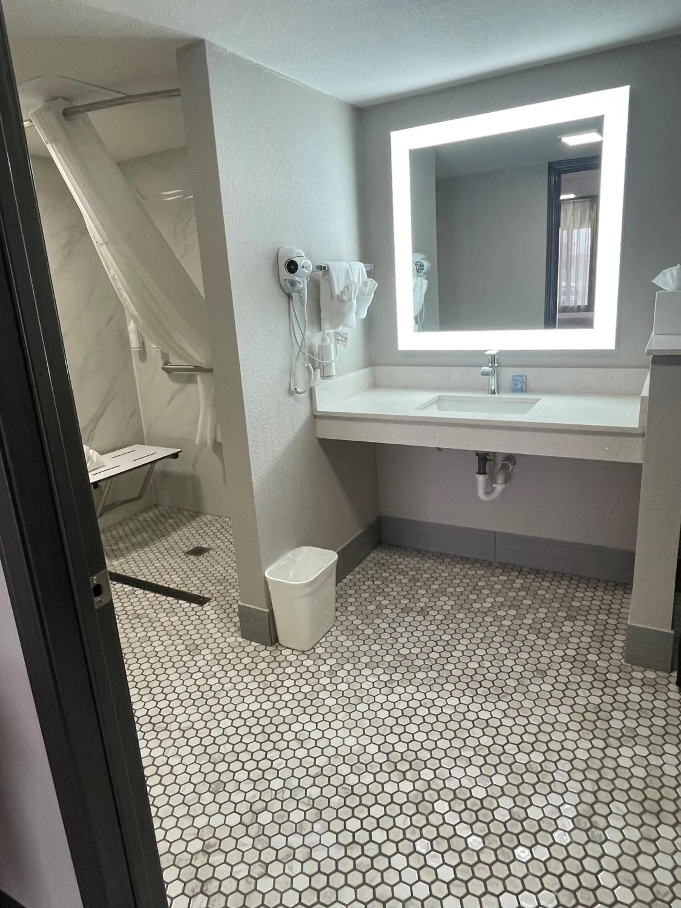 Bathroom in Days Inn by Wyndham Gainesville