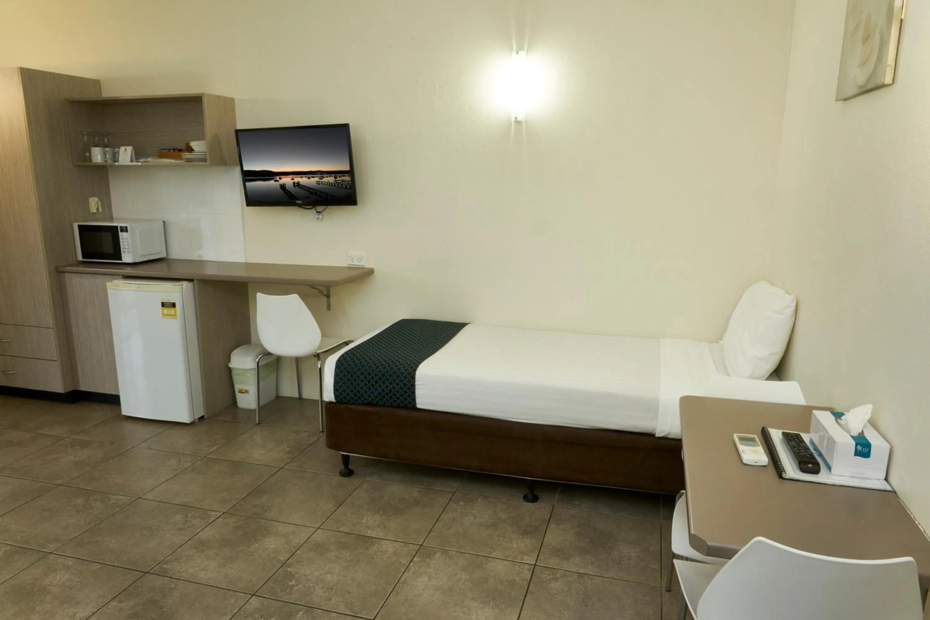 Bed in Ashwood Motel