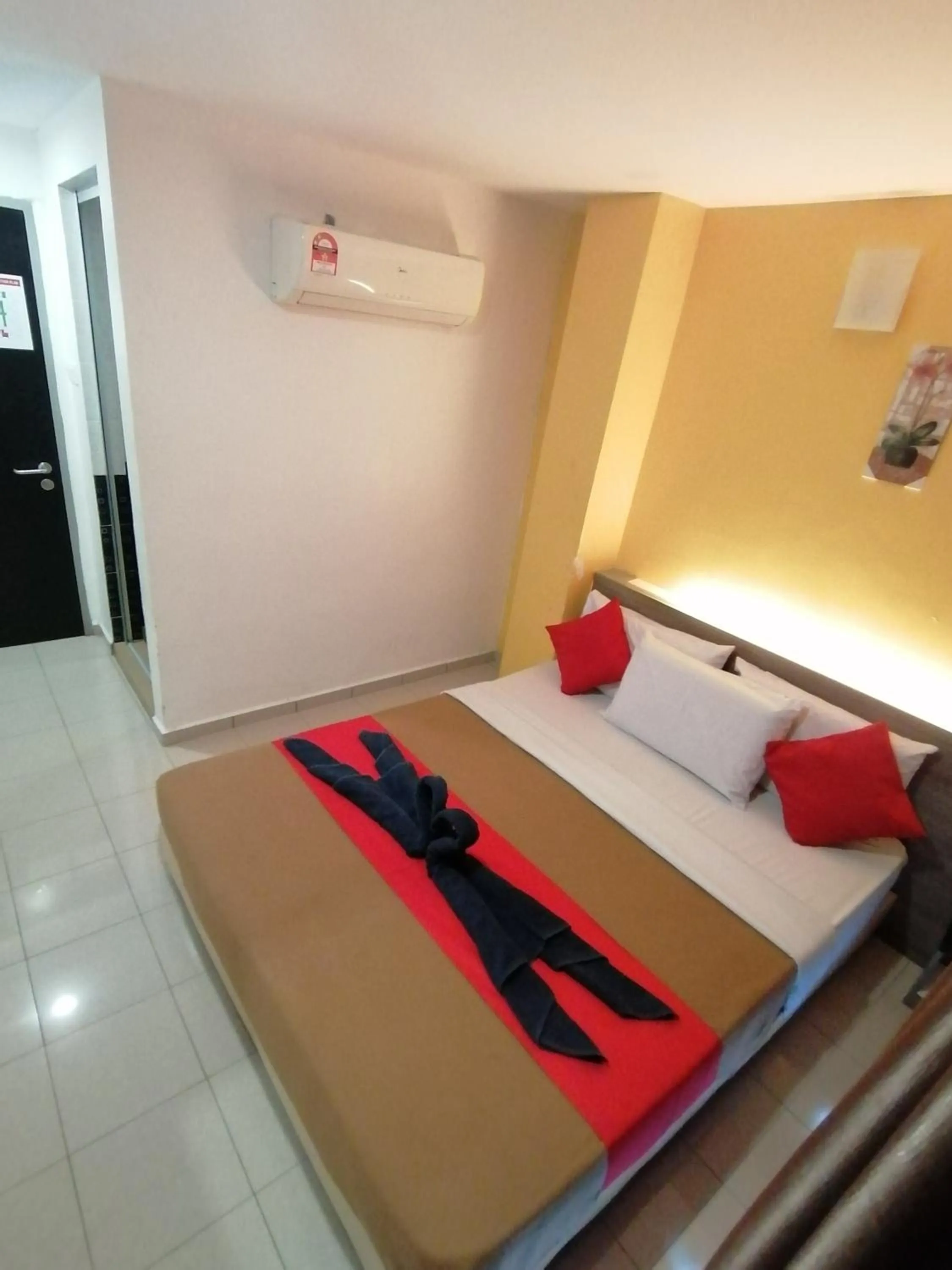 Bedroom, Bed in Yellow Mansion Hotel Melaka Raya