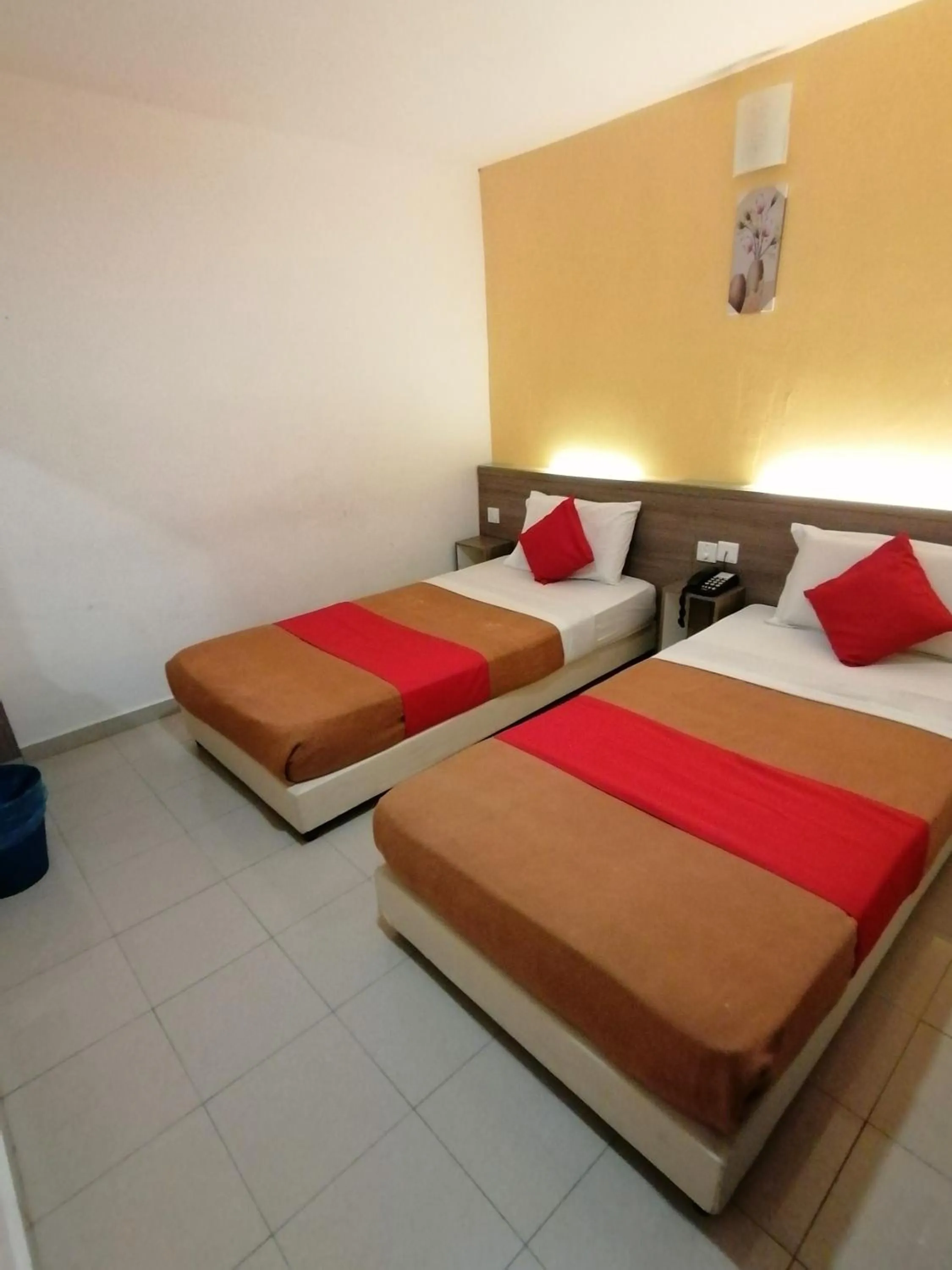 Bedroom, Bed in Yellow Mansion Hotel Melaka Raya