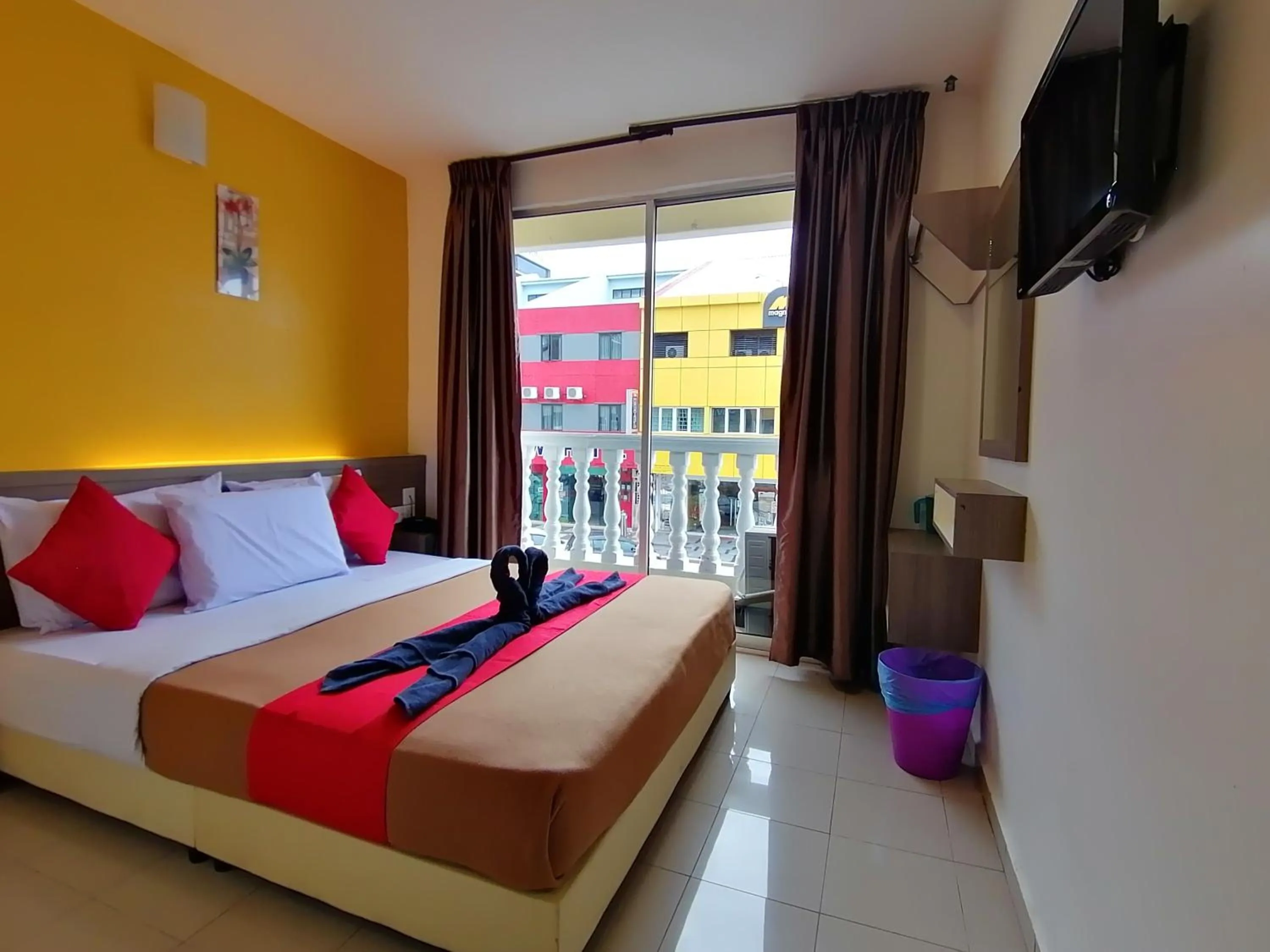 Bedroom, Bed in Yellow Mansion Hotel Melaka Raya