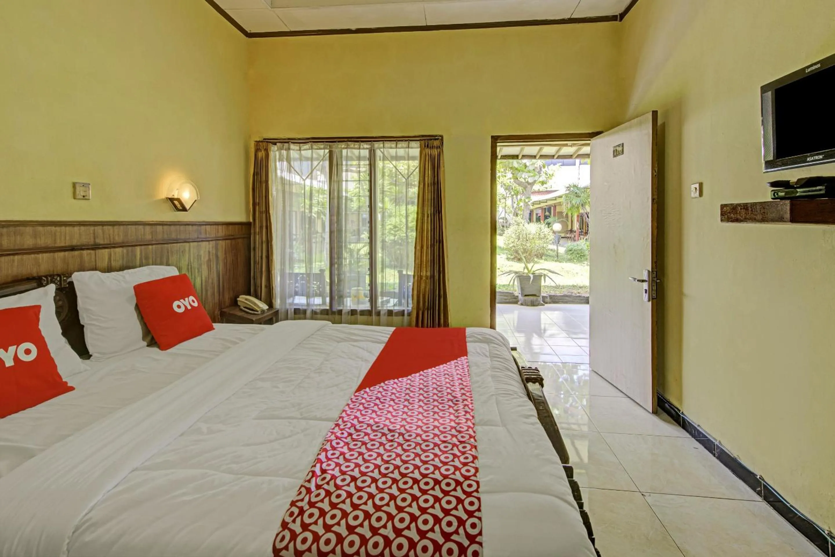 Bedroom in OYO 3934 Hotel Istana