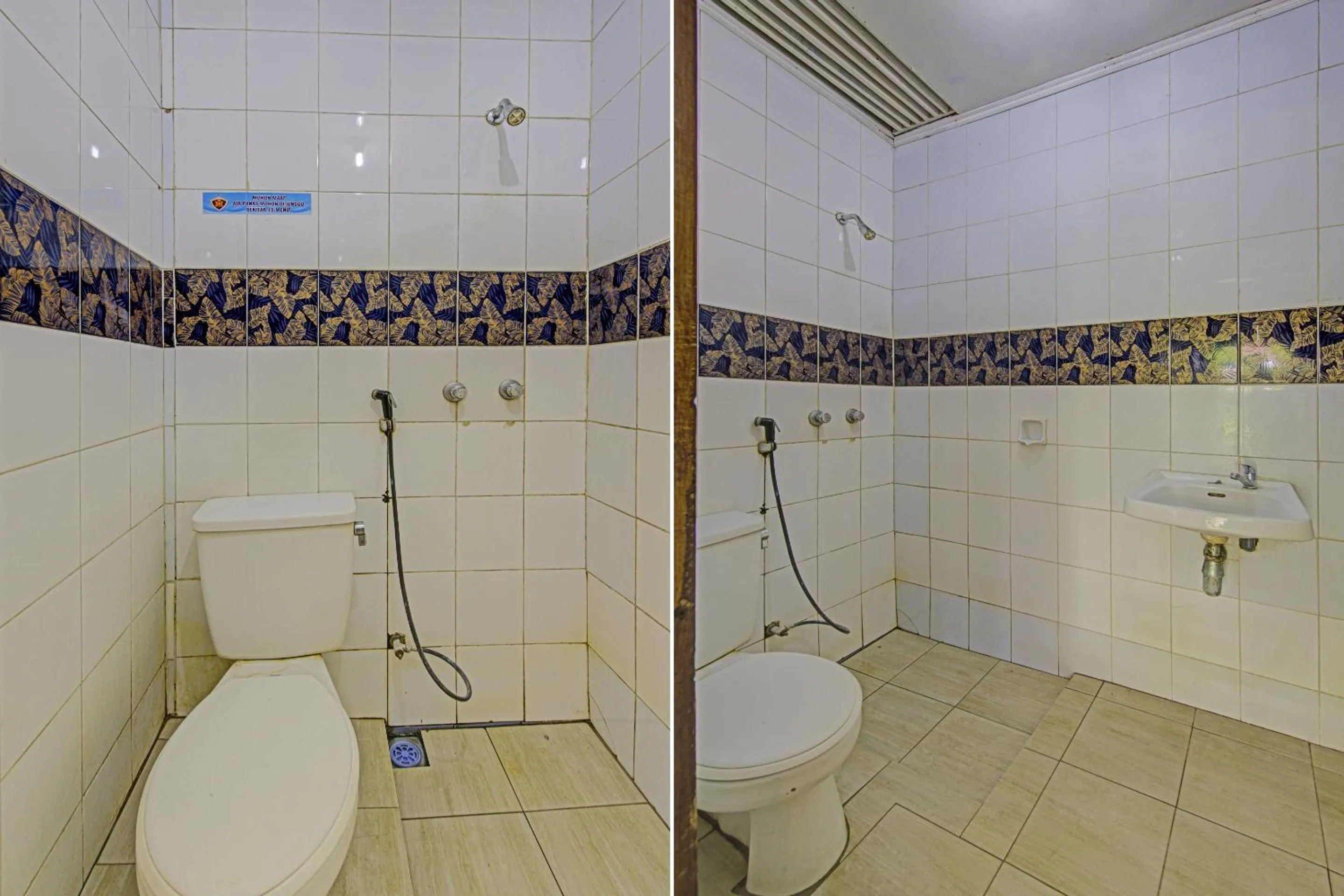 Bathroom in OYO 3934 Hotel Istana