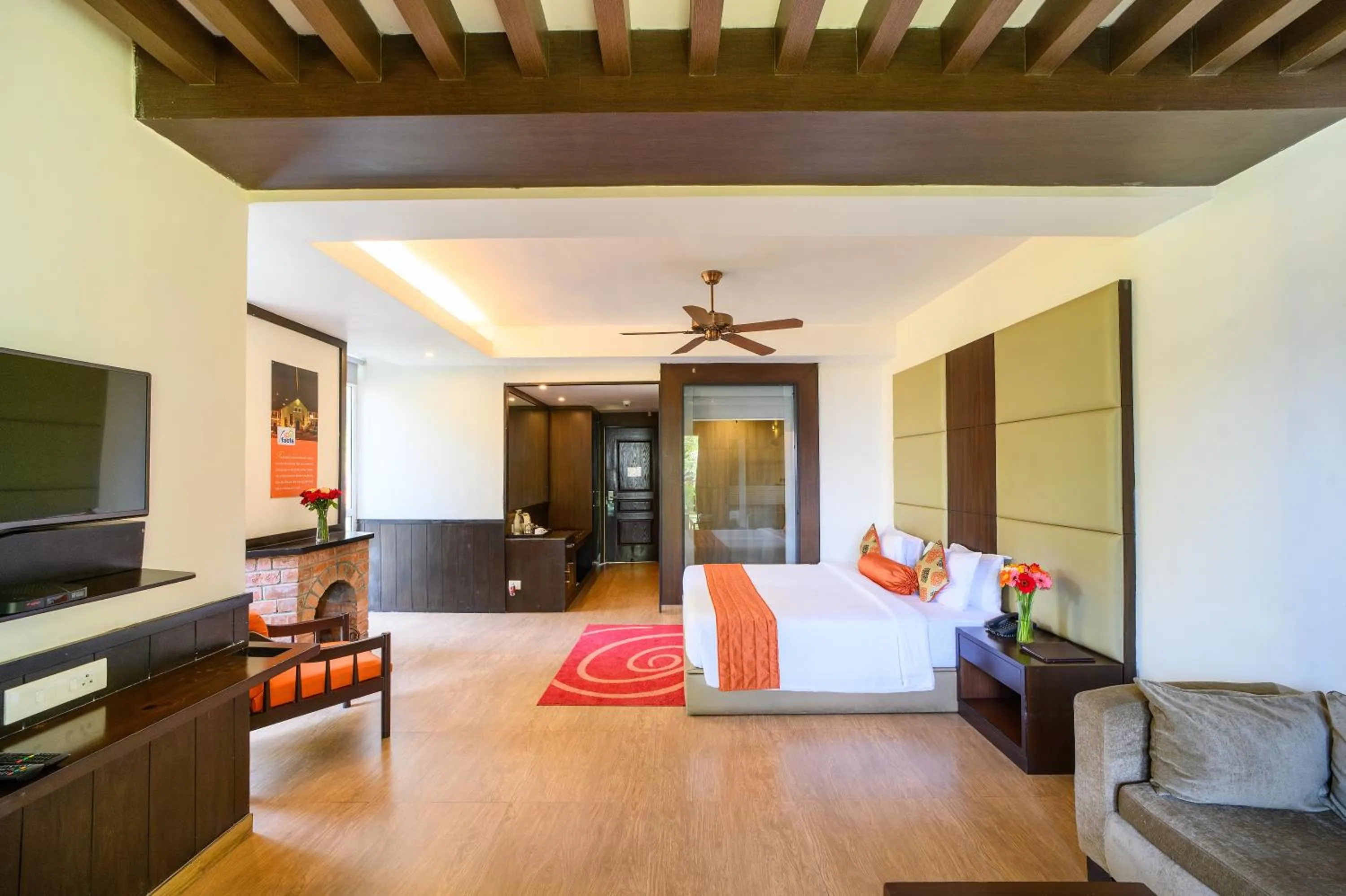 Bed in Sinclairs Retreat Kalimpong