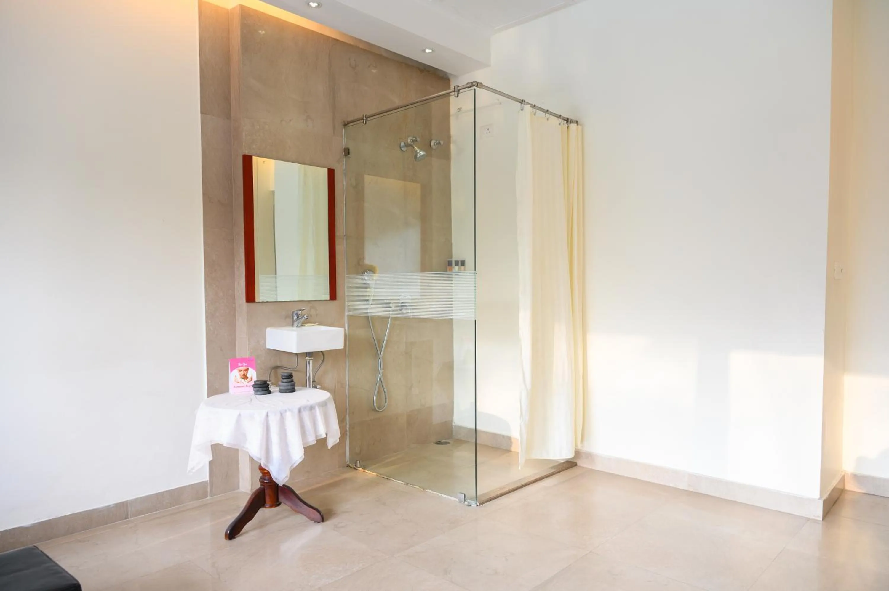 Spa and wellness centre/facilities in Sinclairs Retreat Kalimpong