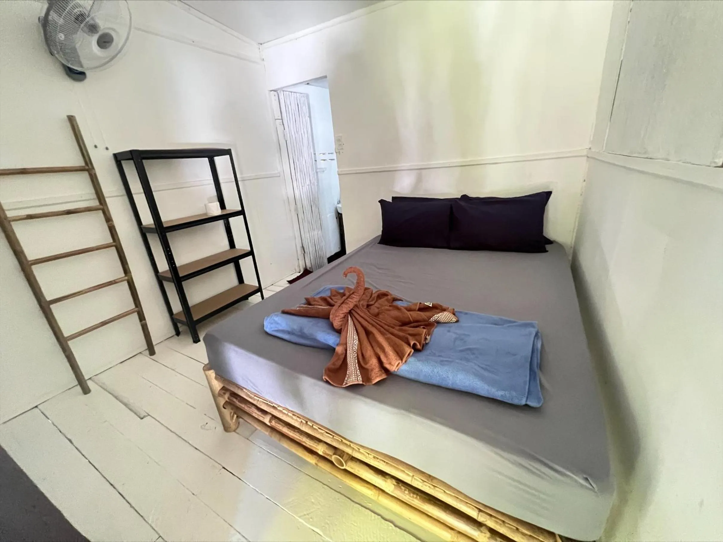 Bed in Haad Chao Phao Resort