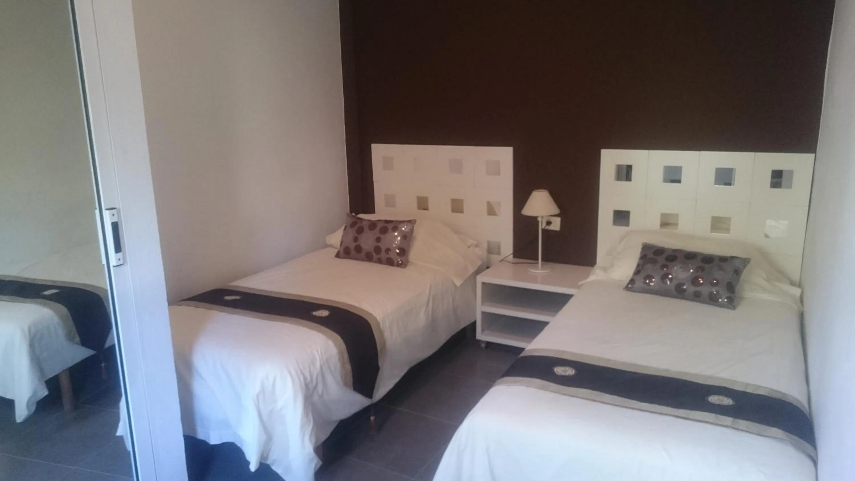 Photo of the whole room, Bed in Apartamentos El Patio