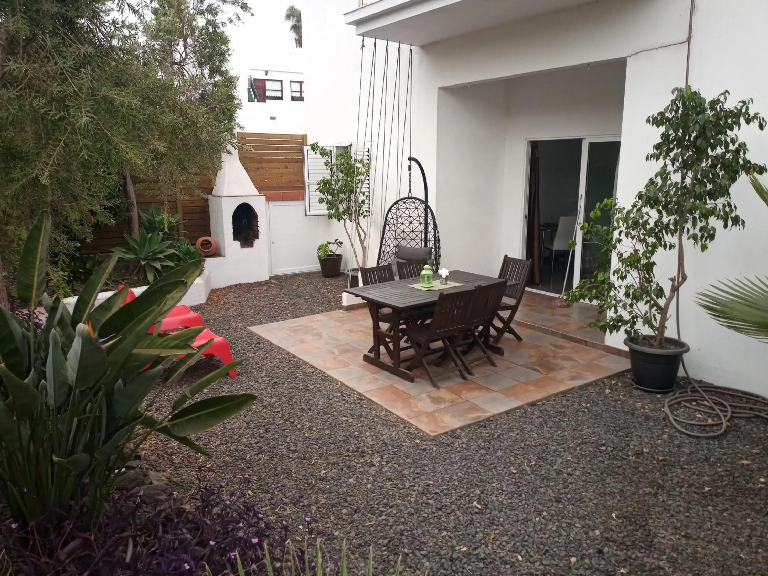 Garden view in Apartamentos El Patio