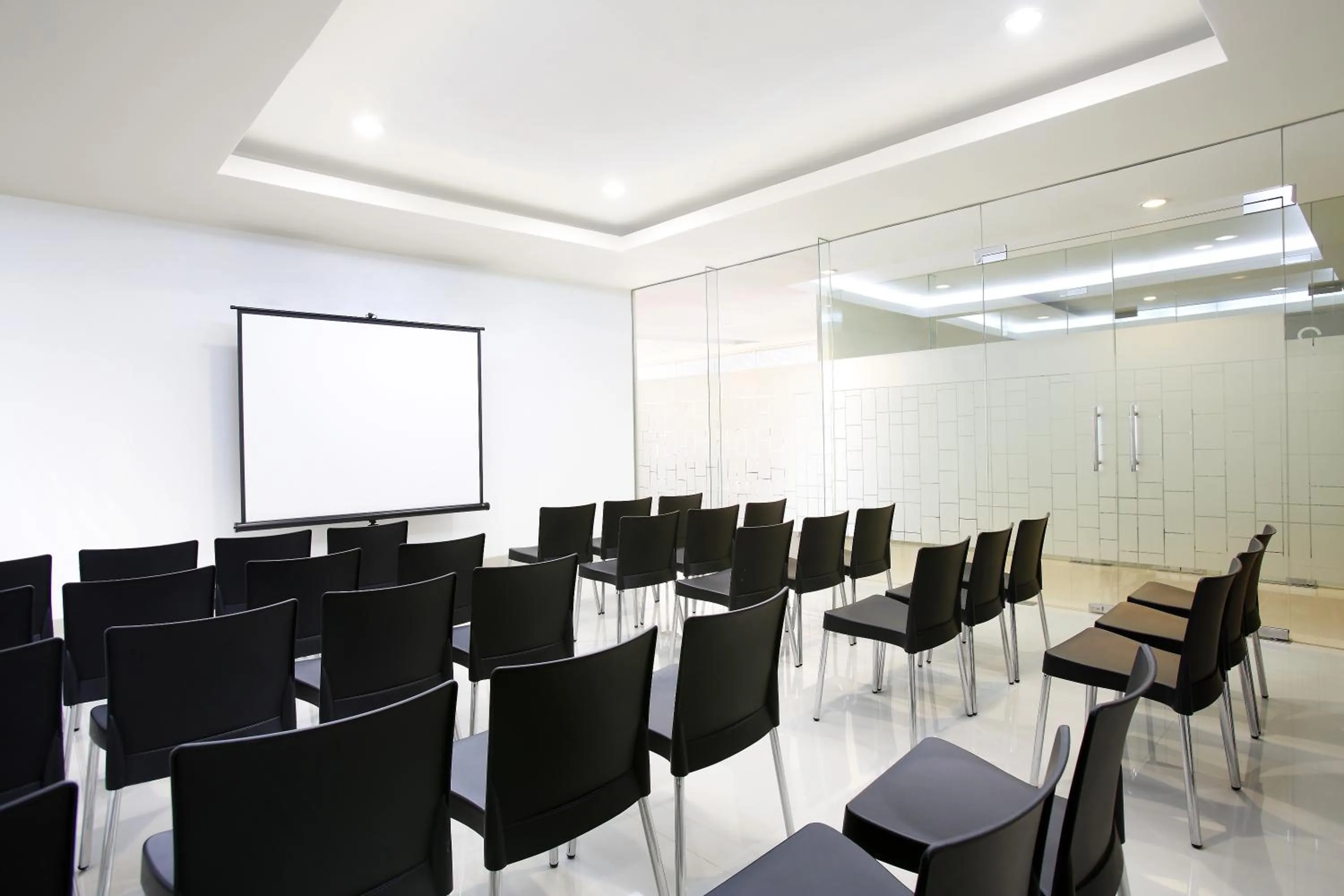 Business facilities in Amaris Hotel Cilegon