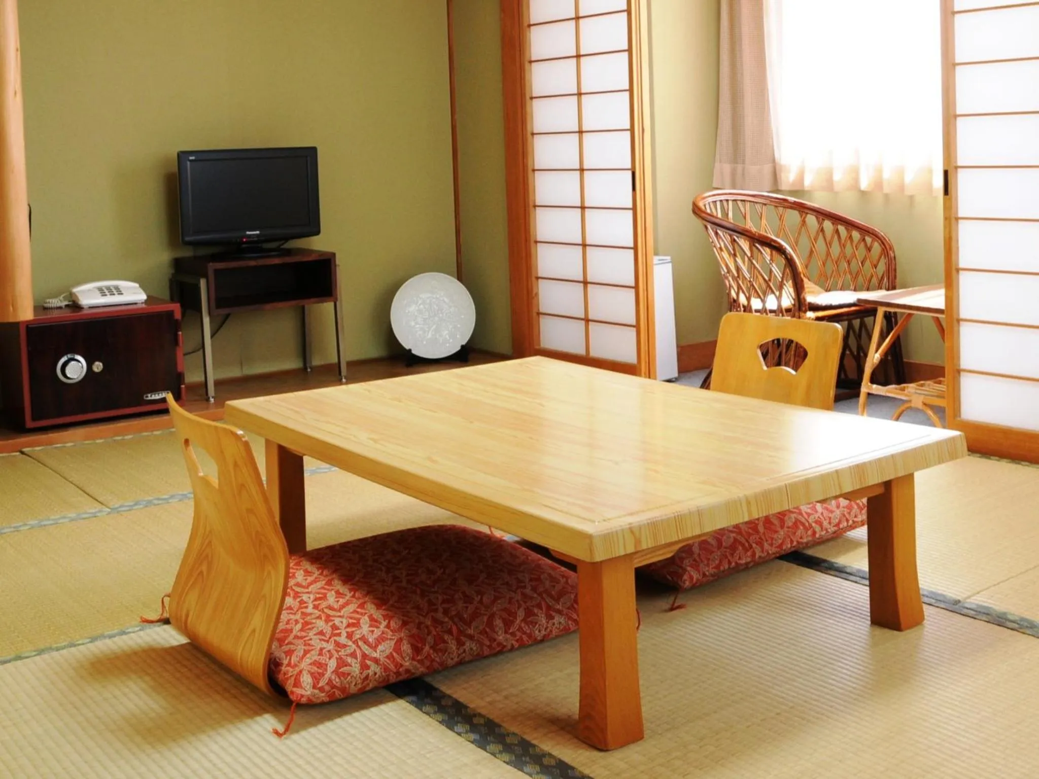 Photo of the whole room in Hotel Grace Hakuba
