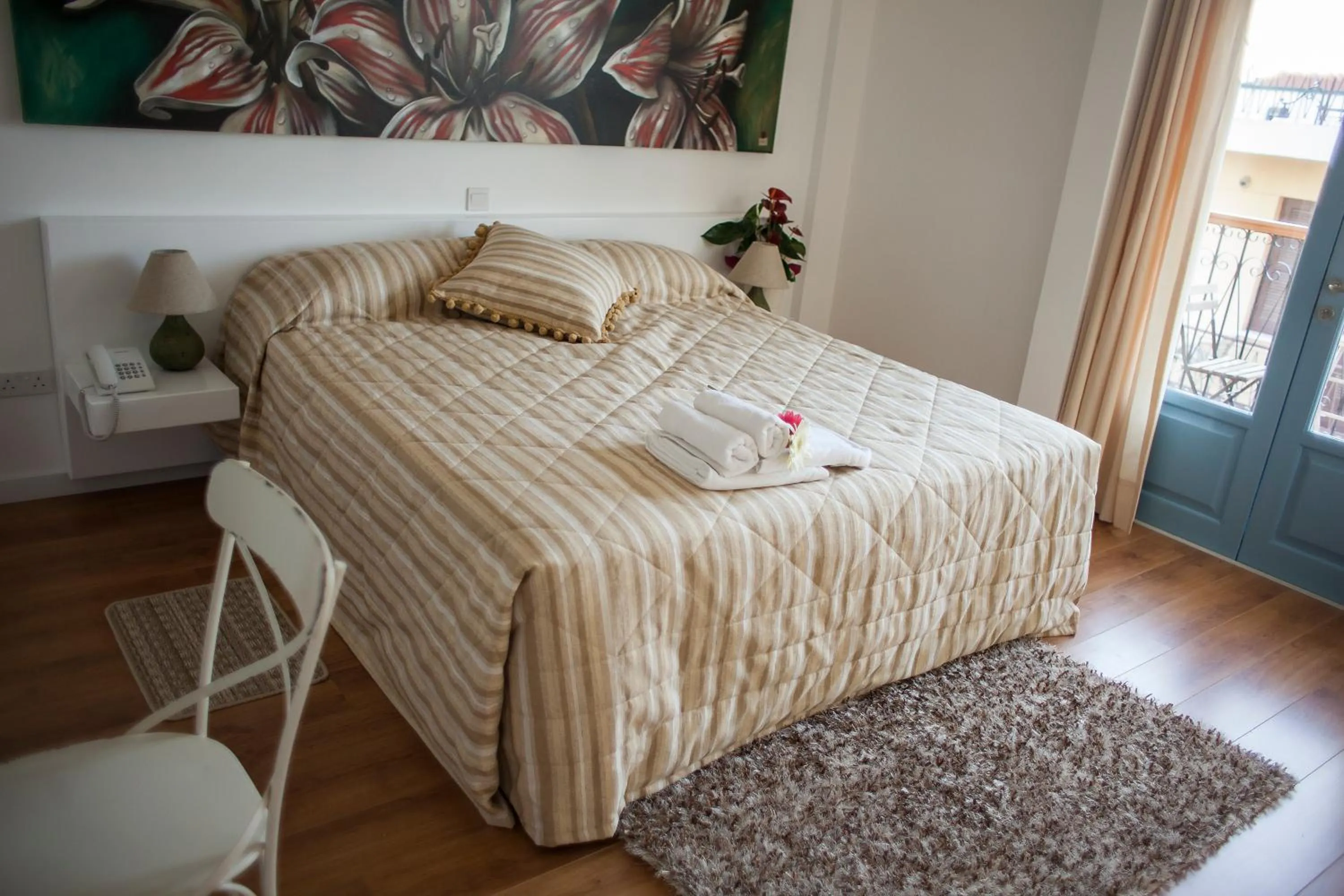 Bedroom, Bed in Operetta House