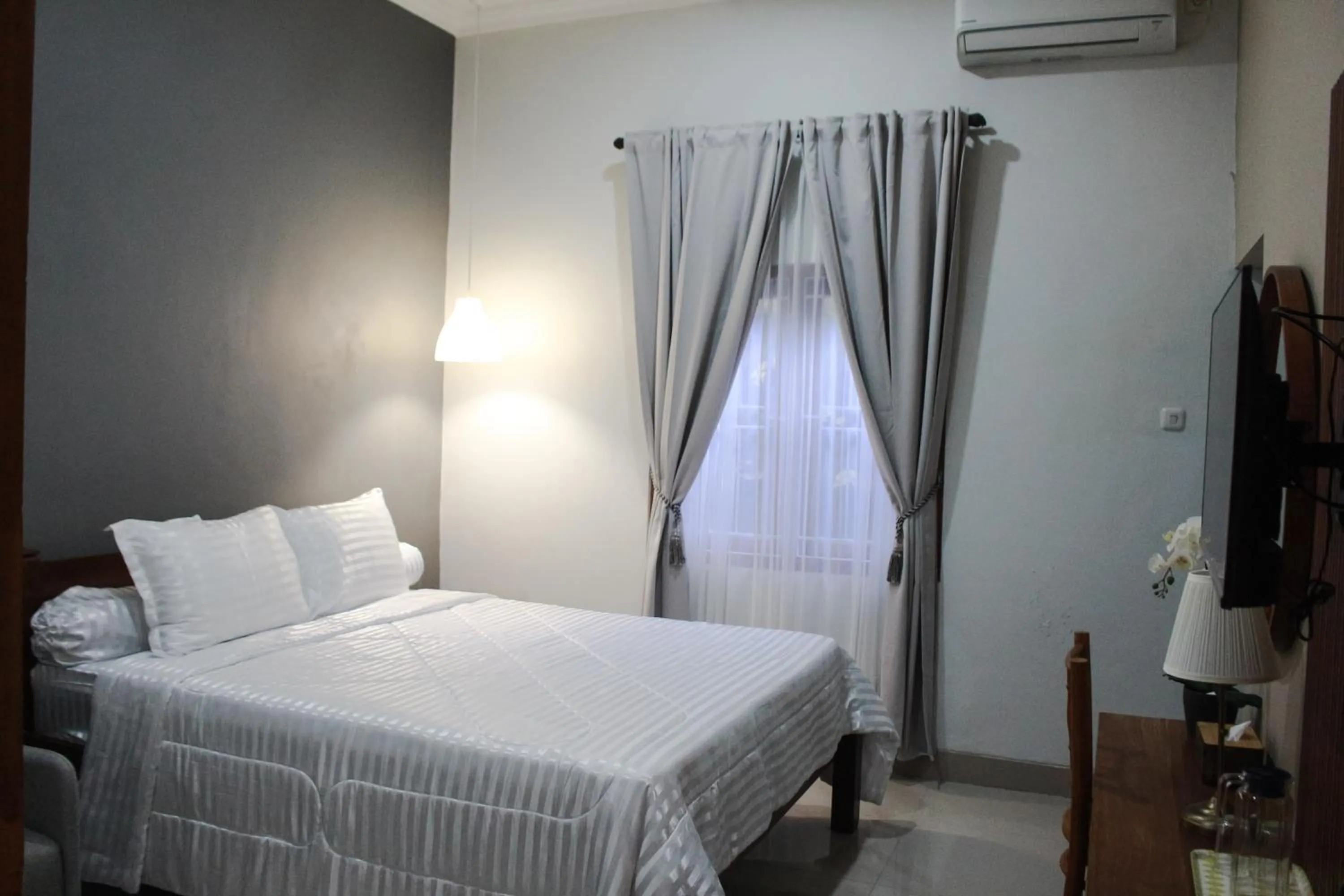 Bed in ELHA Heritage Yogyakarta